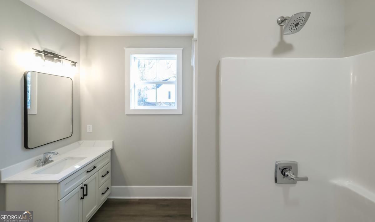 485 West Avenue Property Photo 23