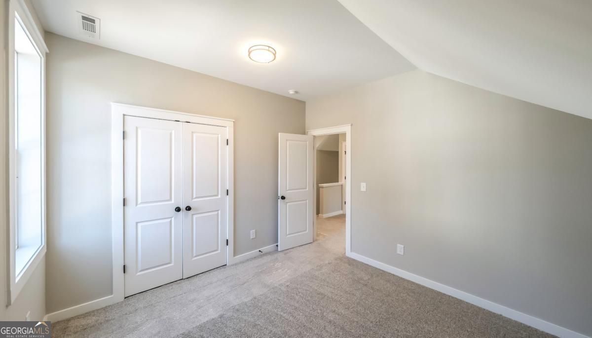 485 West Avenue Property Photo 29