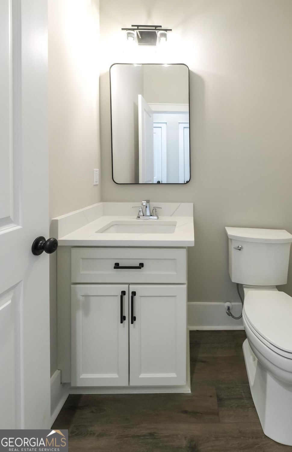 485 West Avenue Property Photo 32