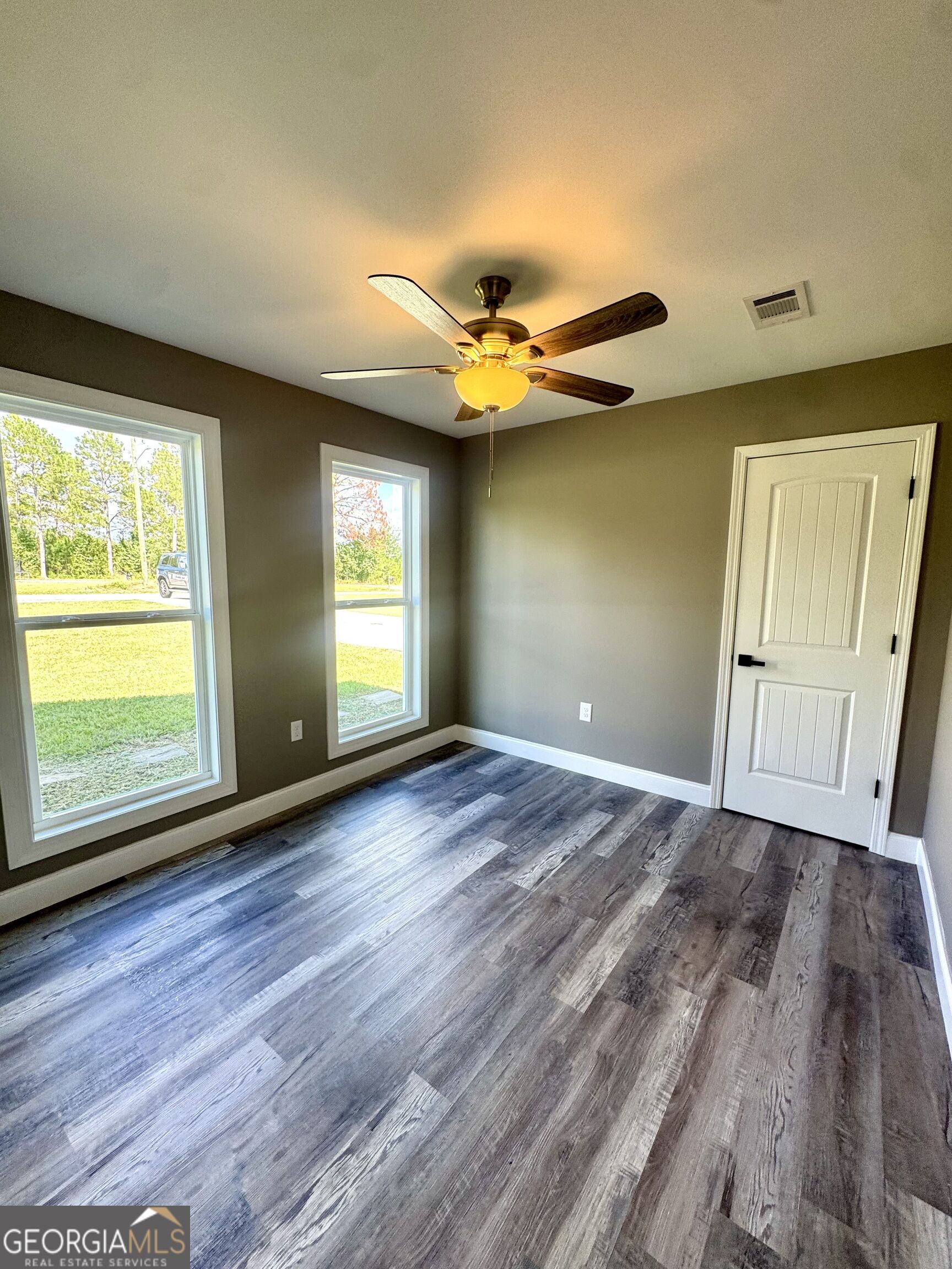 1056 Field Street Property Photo 15