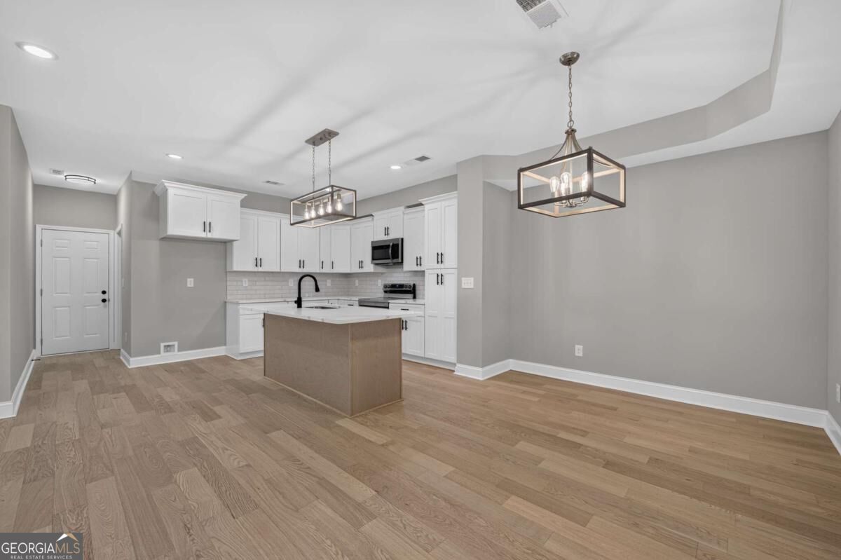 1717 Hilton Ridge Court Property Photo 10