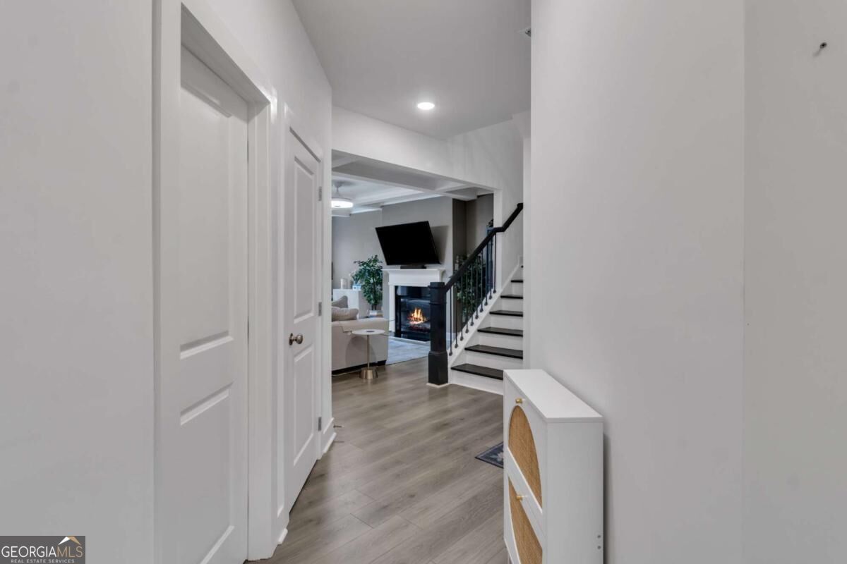 7689 Baron Road Property Photo 4