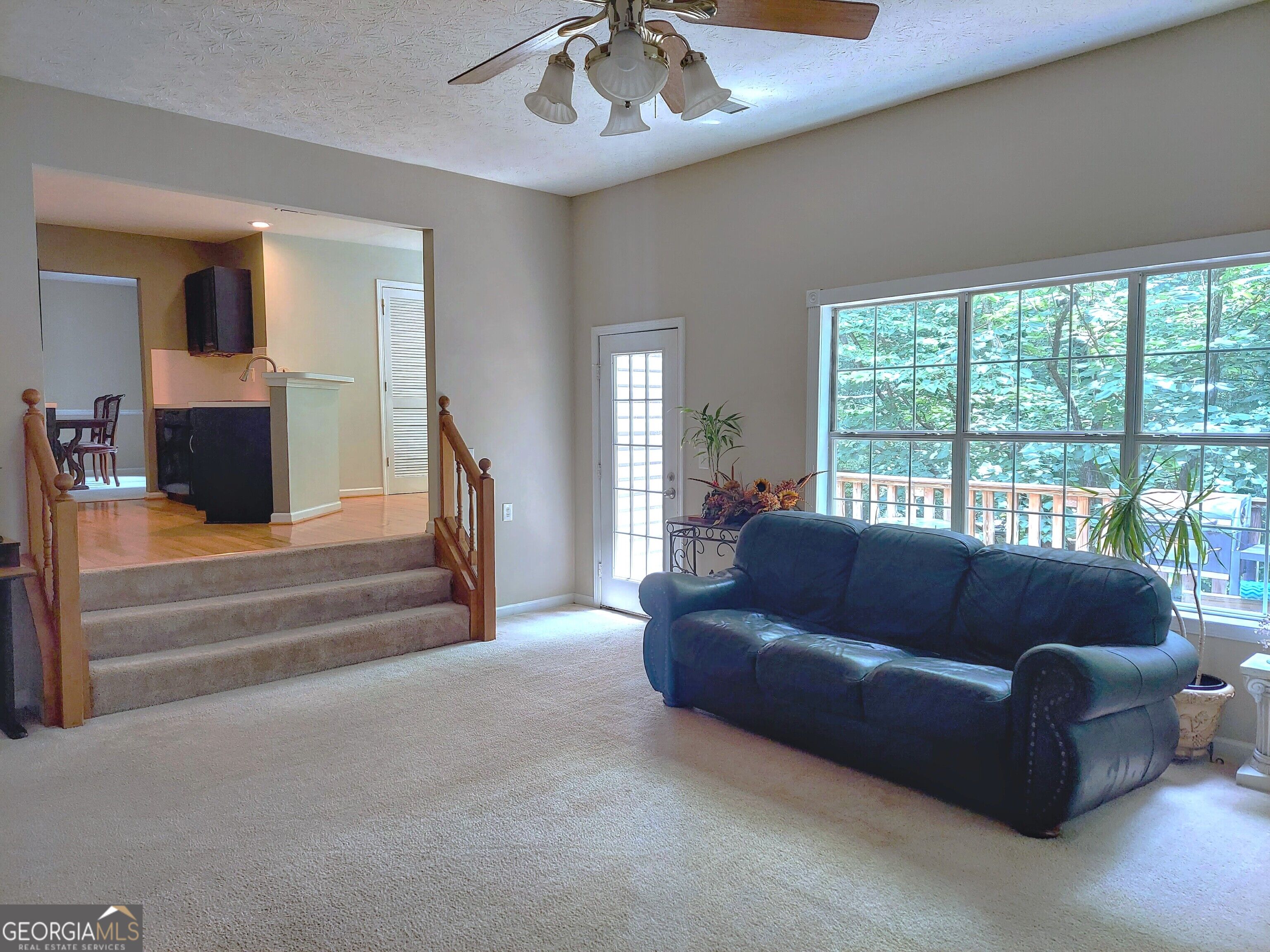 2737 Crestworth Lane Property Photo 10