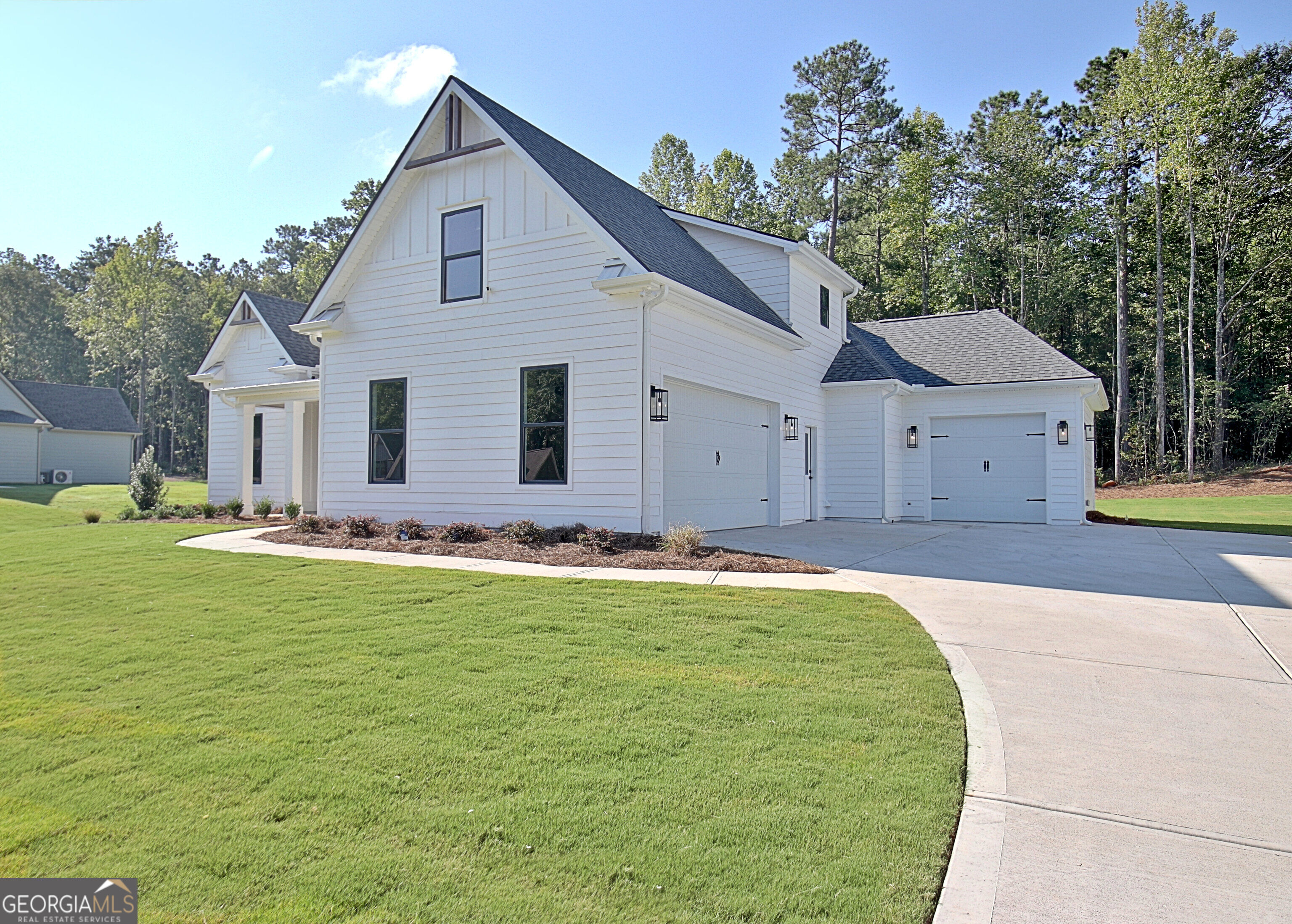176 Ryeland Drive Property Photo 4