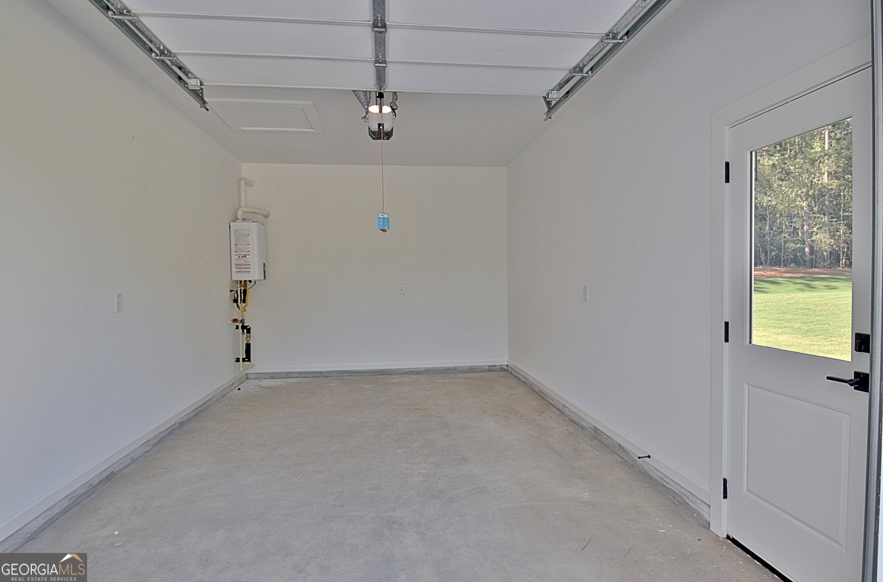 176 Ryeland Drive Property Photo 7