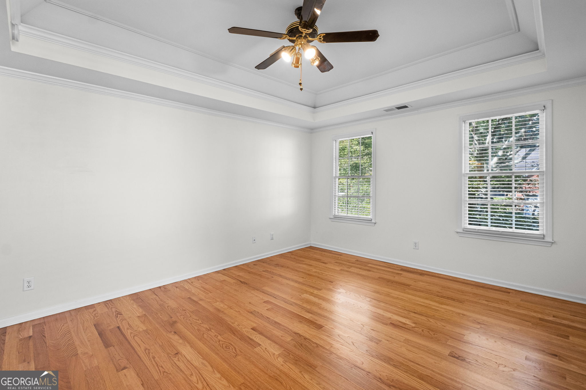 293 Grand Manor Drive Property Photo 25