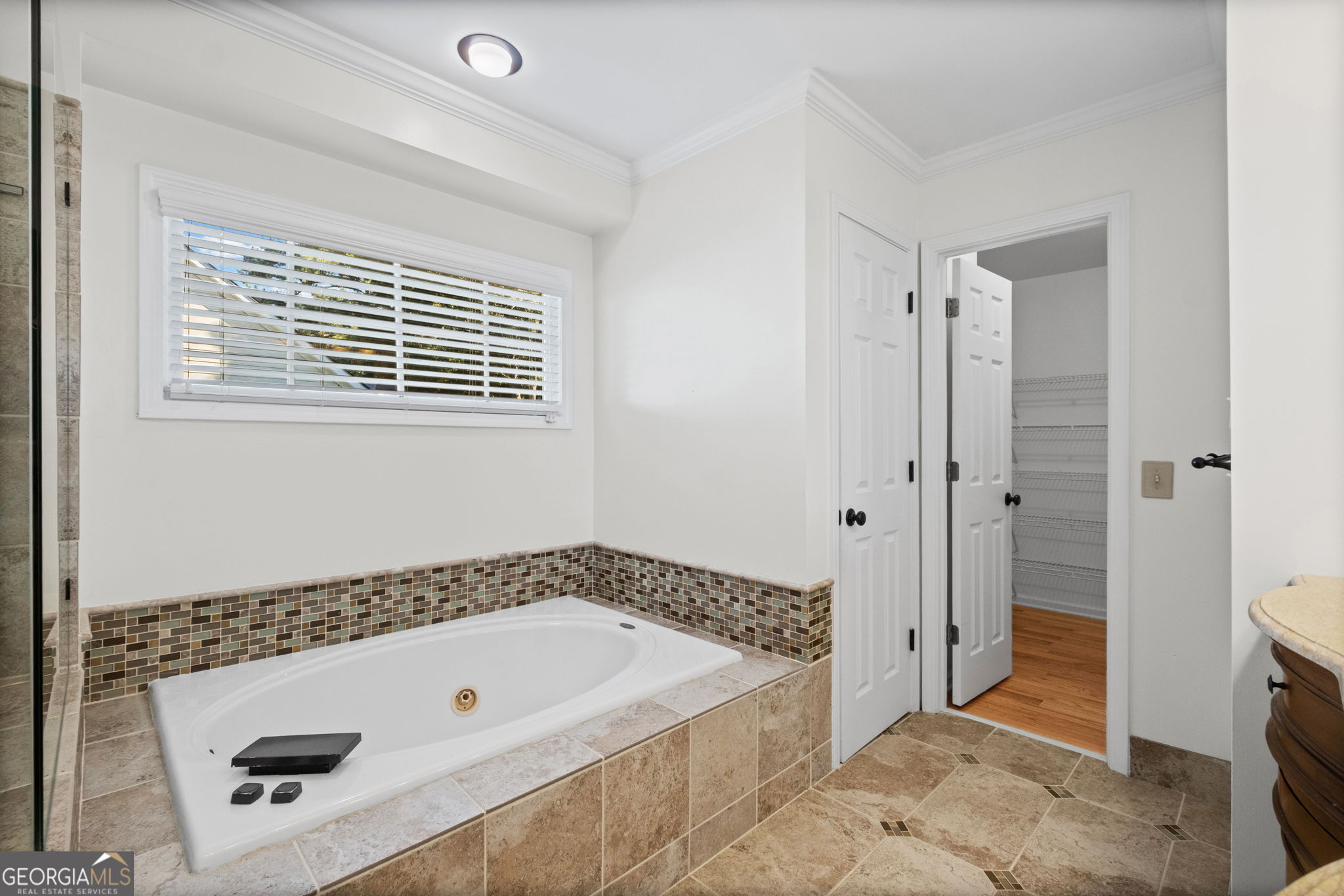293 Grand Manor Drive Property Photo 26
