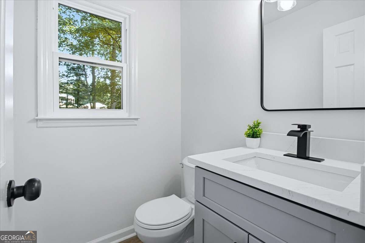 1362 Murdock Road Property Photo 13