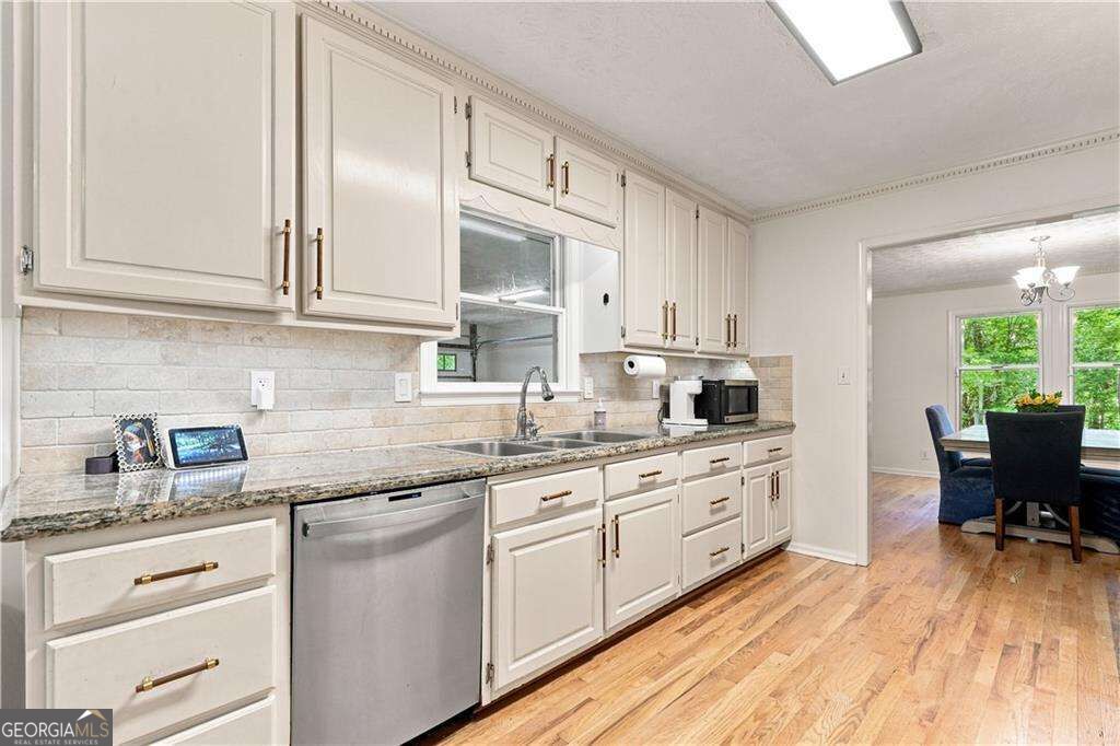 6250 White Mill Road Property Photo 13