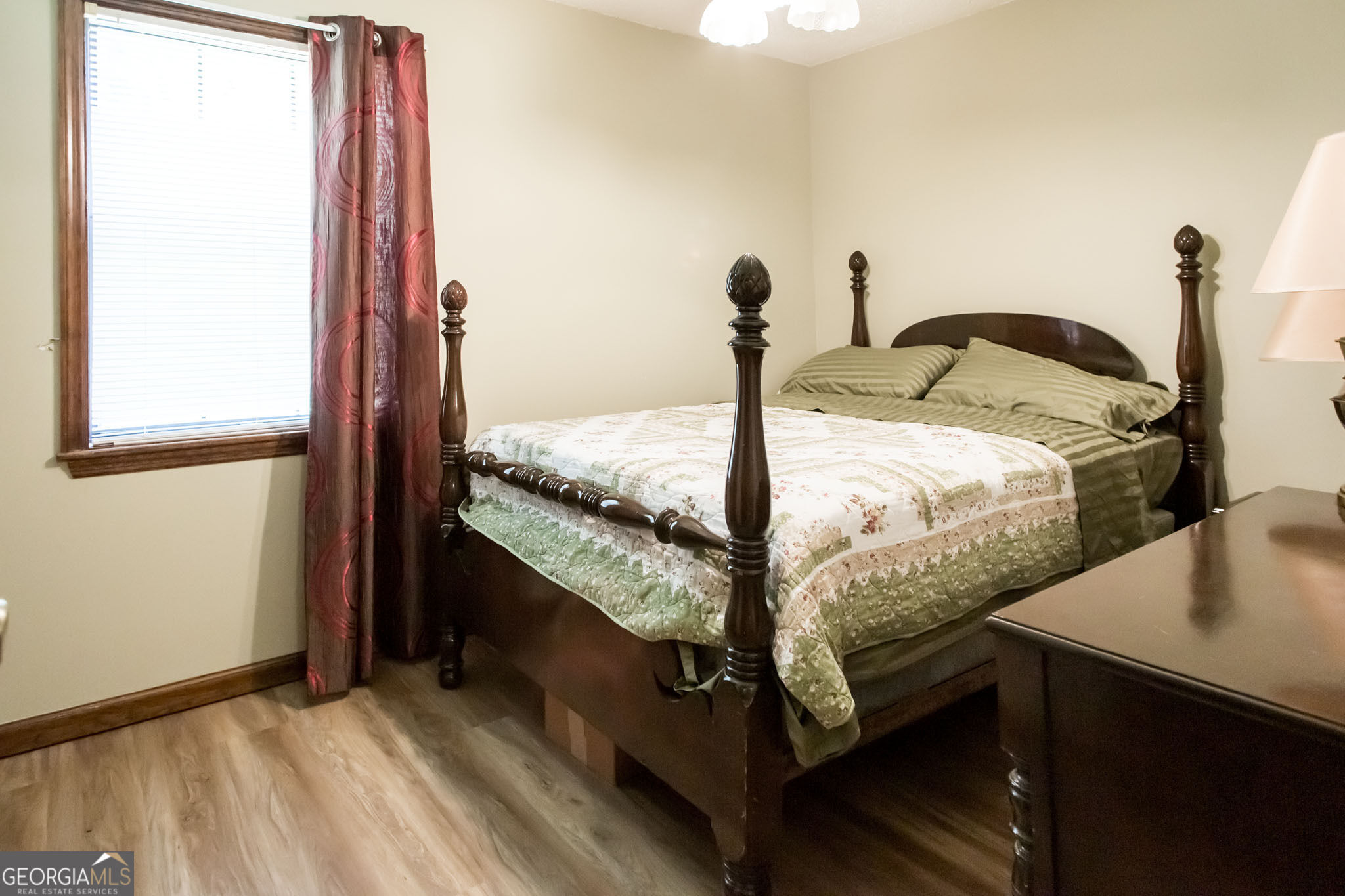 3929 Memorial Drive Property Photo 17