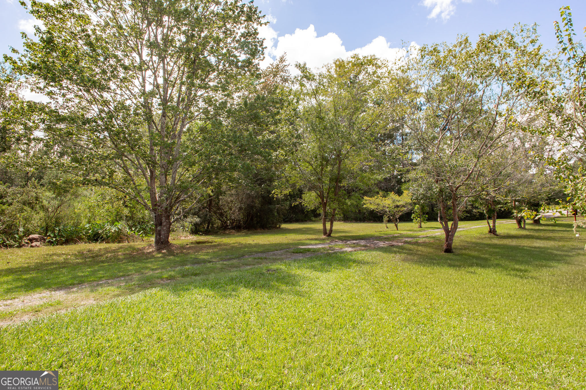 3929 Memorial Drive Property Photo 40