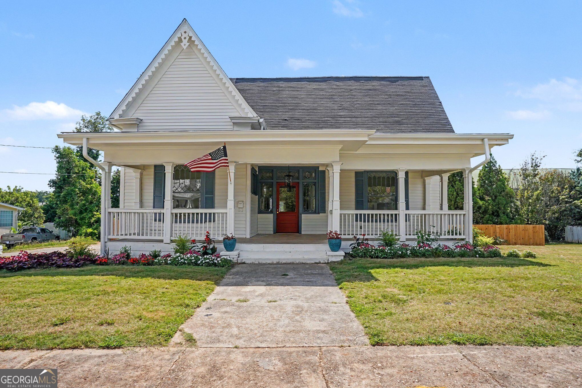 117 Holmes Street Property Photo 1