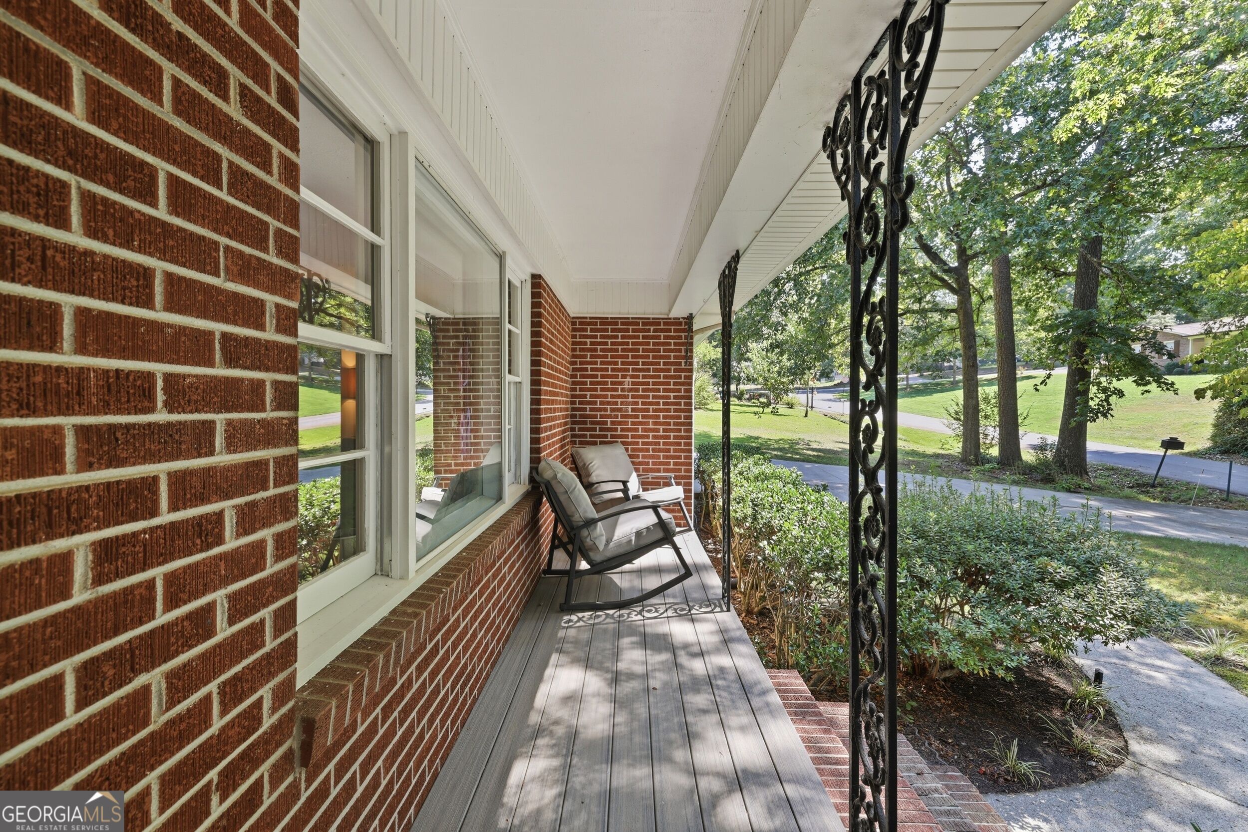 38 Furman Street Property Photo 36