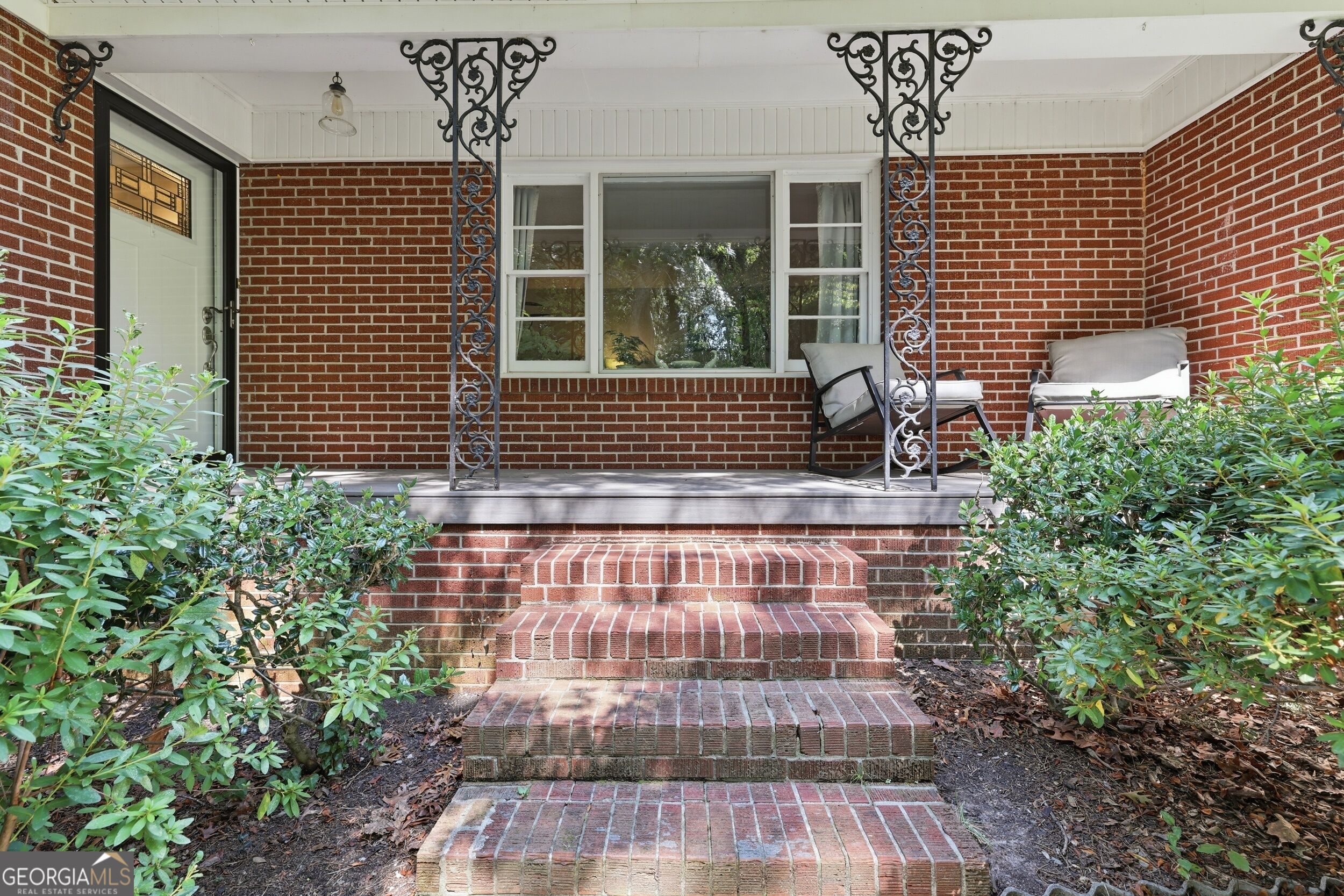 38 Furman Street Property Photo 37