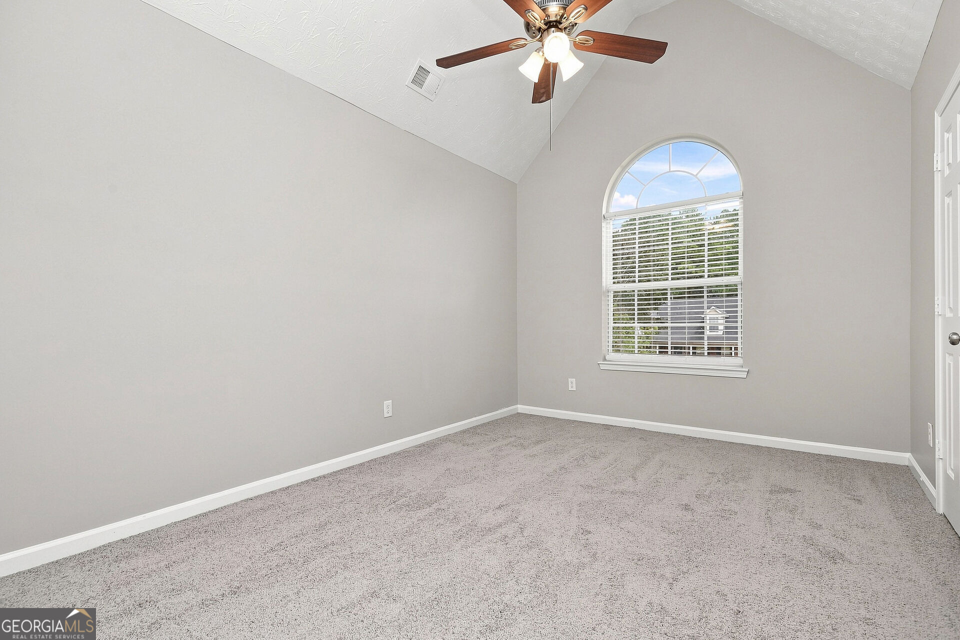 228 Biltmore Way Property Photo 8