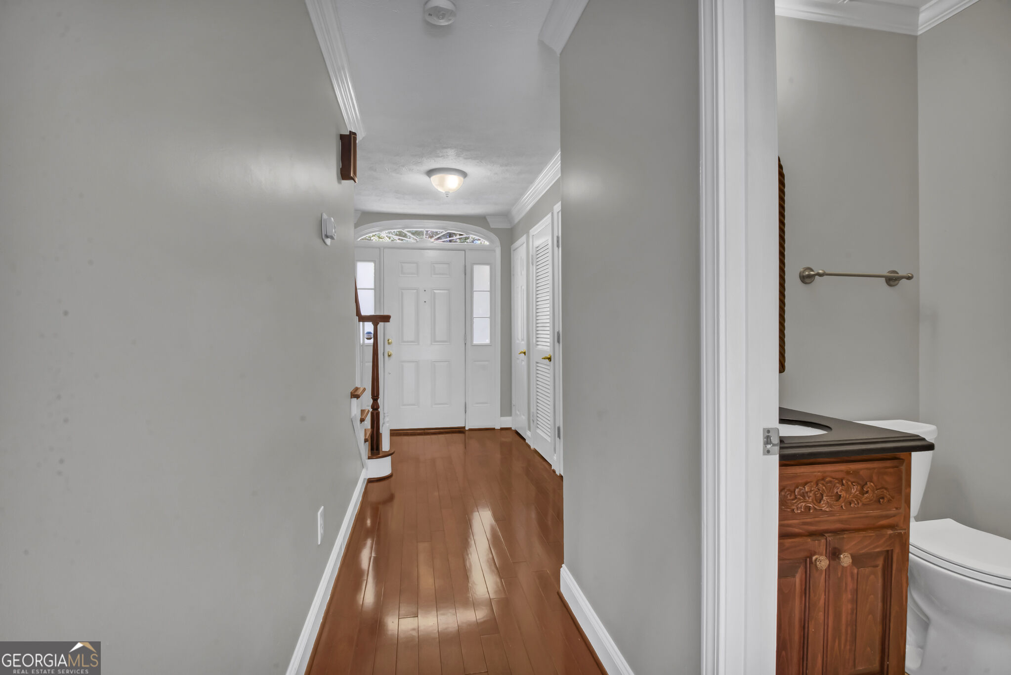 849 Heritage Square Property Photo 16