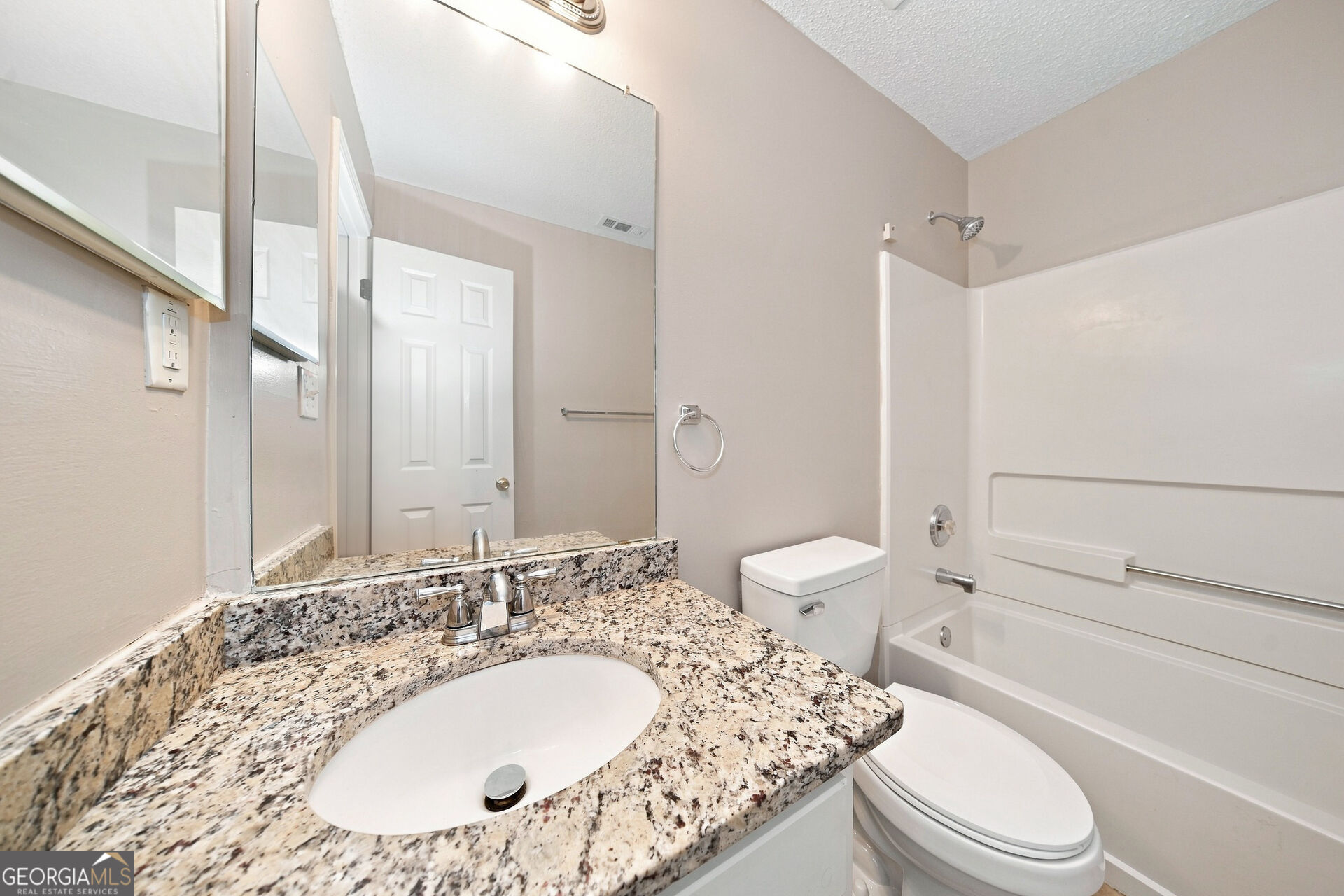 125 River View Court Property Photo 10
