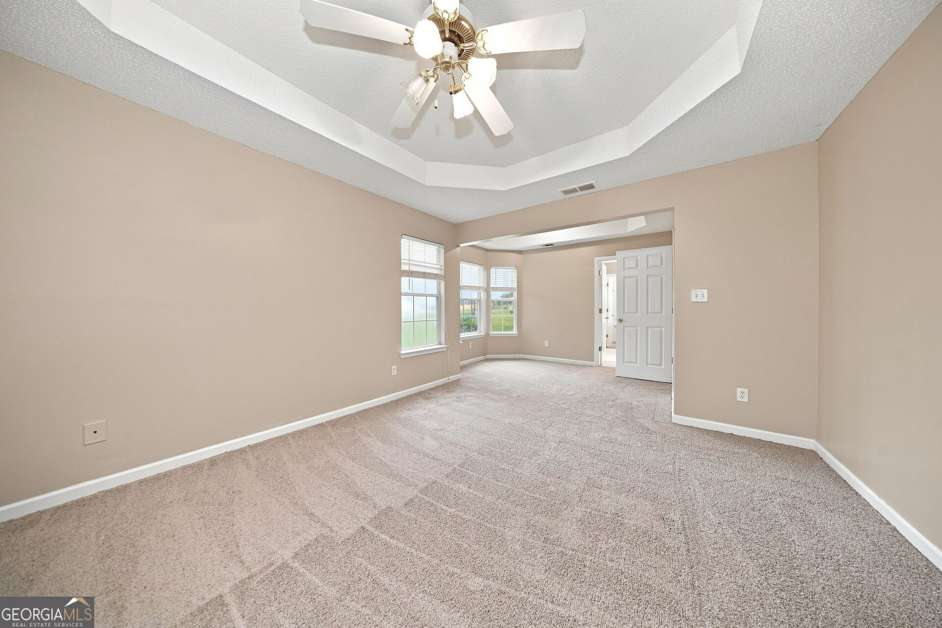 125 River View Court Property Photo 15
