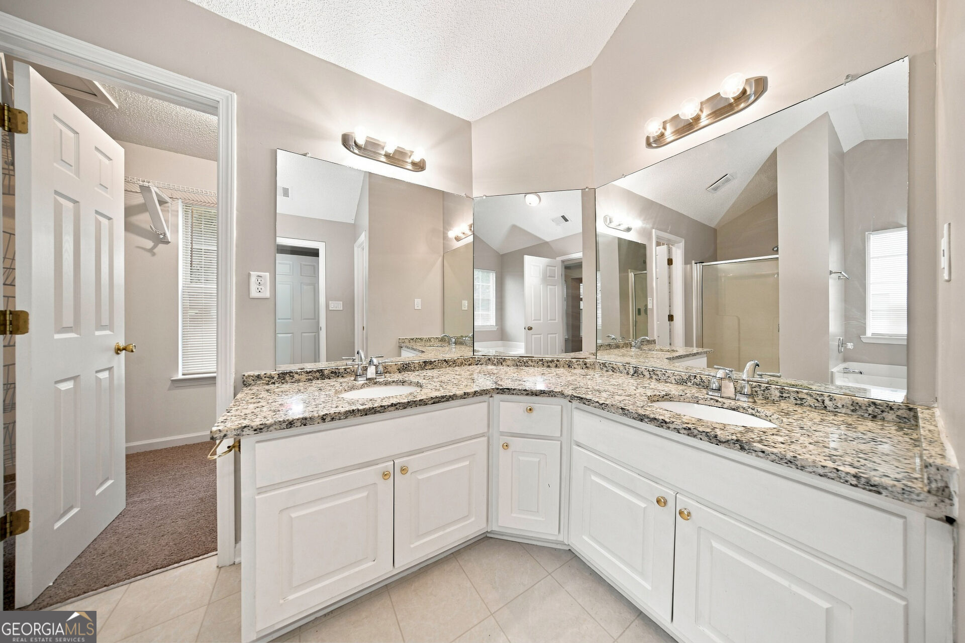 125 River View Court Property Photo 19