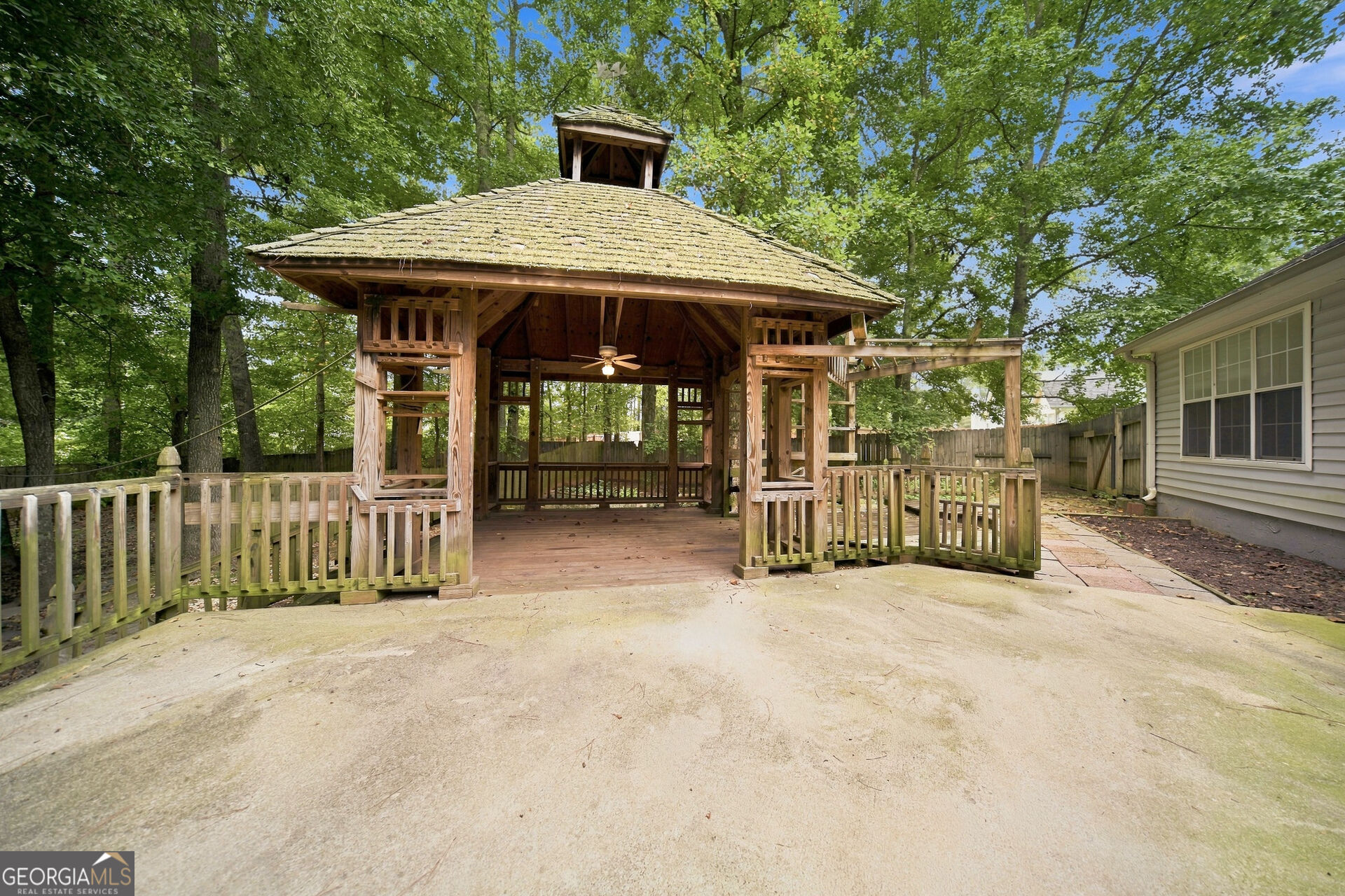 125 River View Court Property Photo 20