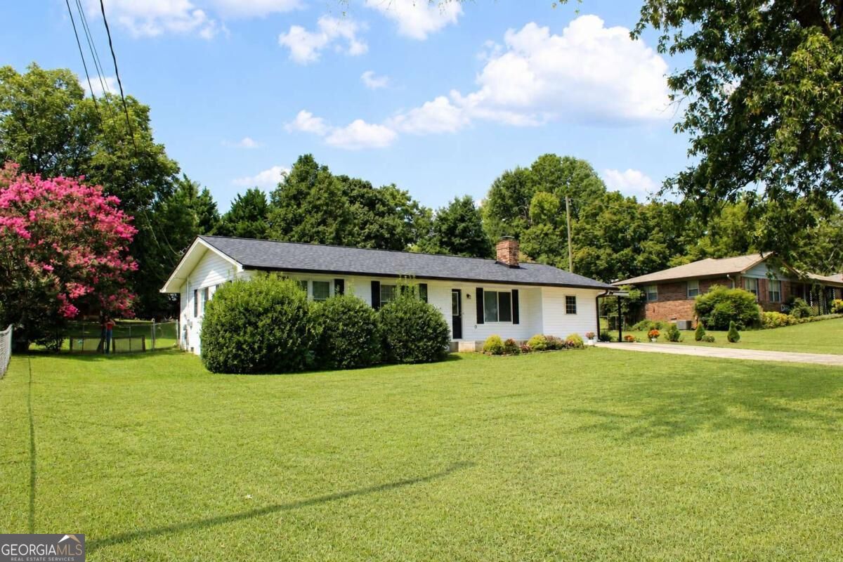 4132 Long Drive Property Photo 2
