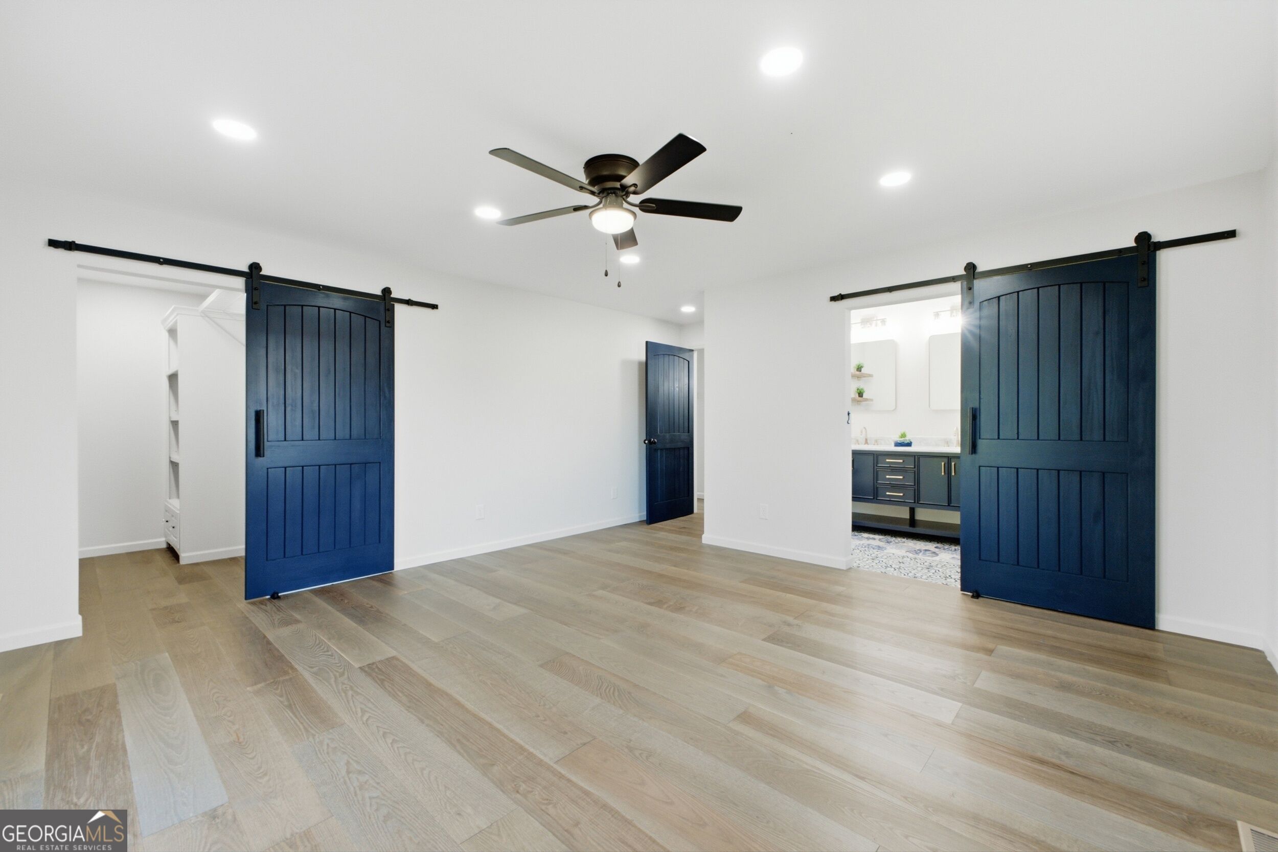 5709 High Street Property Photo 16