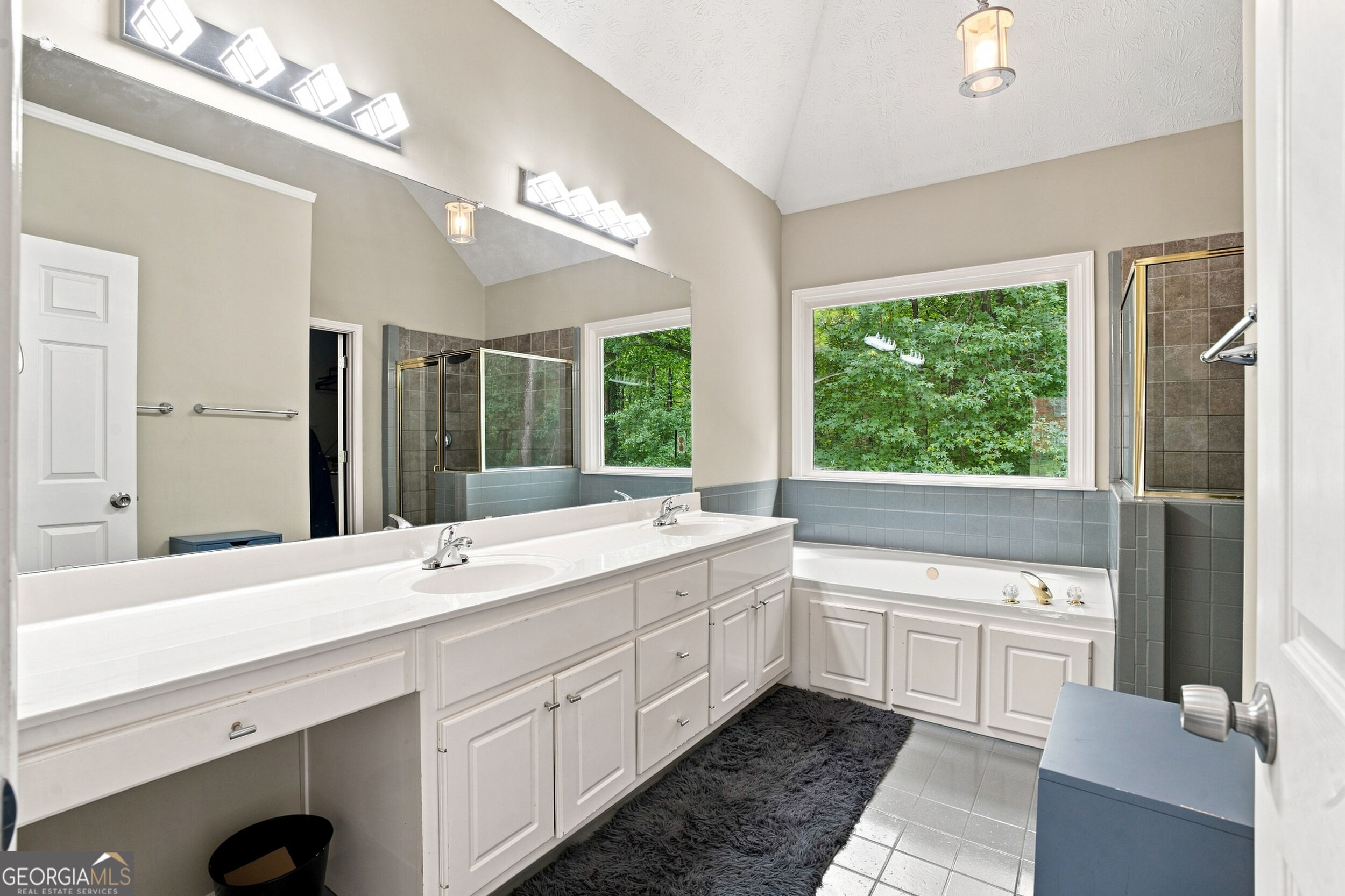 605 Trophy Lane Property Photo 21