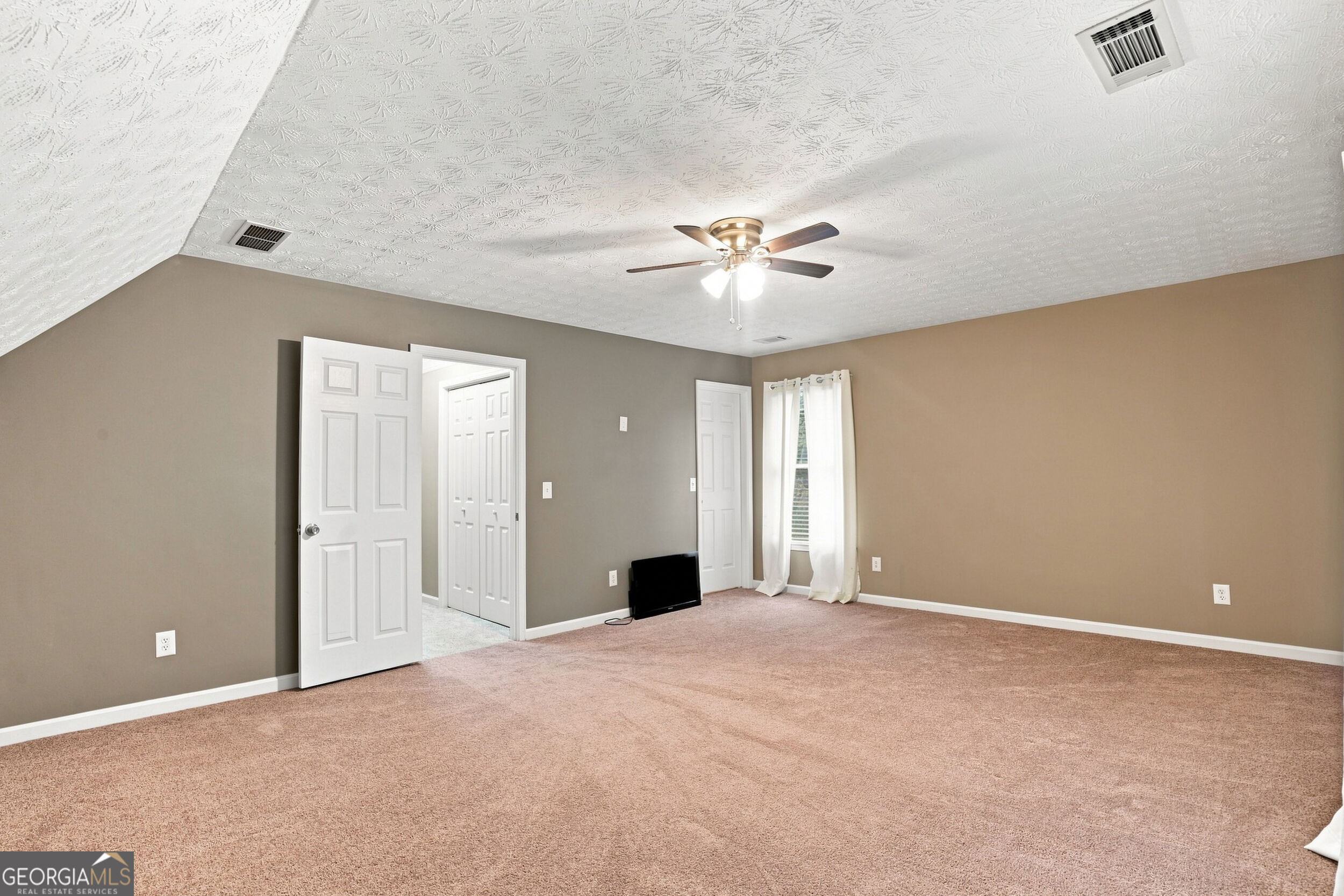 605 Trophy Lane Property Photo 30