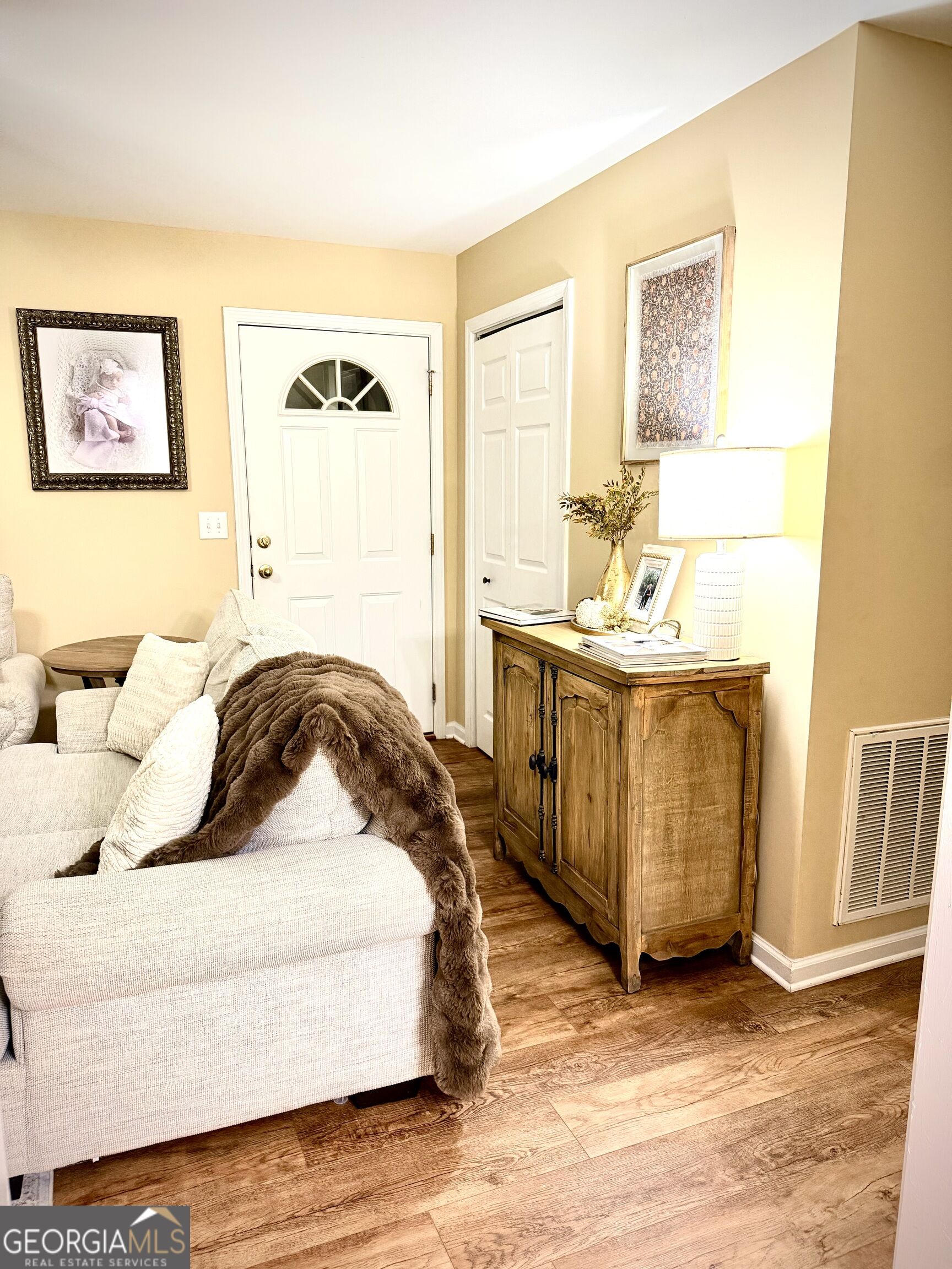 224 North Avenue Property Photo 9