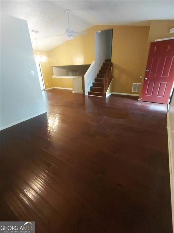 817 Forest Path Property Photo 6