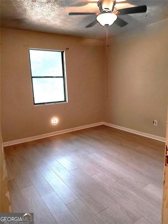 817 Forest Path Property Photo 15