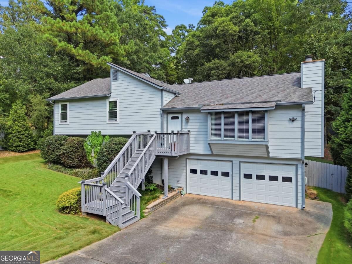 5045 Ravenwood Drive Property Photo 1