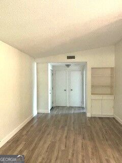2012 N Skylane Drive Property Photo 4