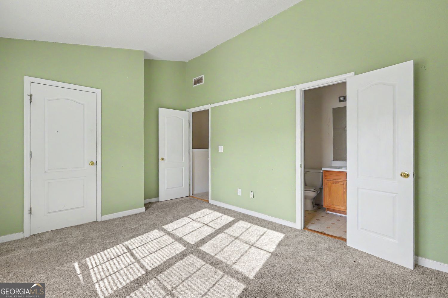 190 Madeline Court Property Photo 19