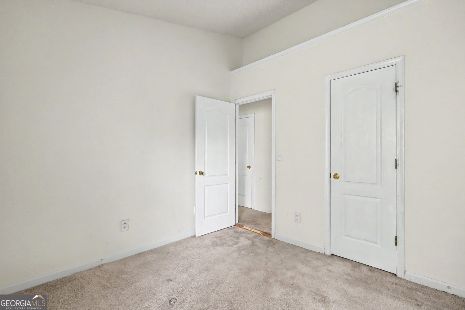 190 Madeline Court Property Photo 24