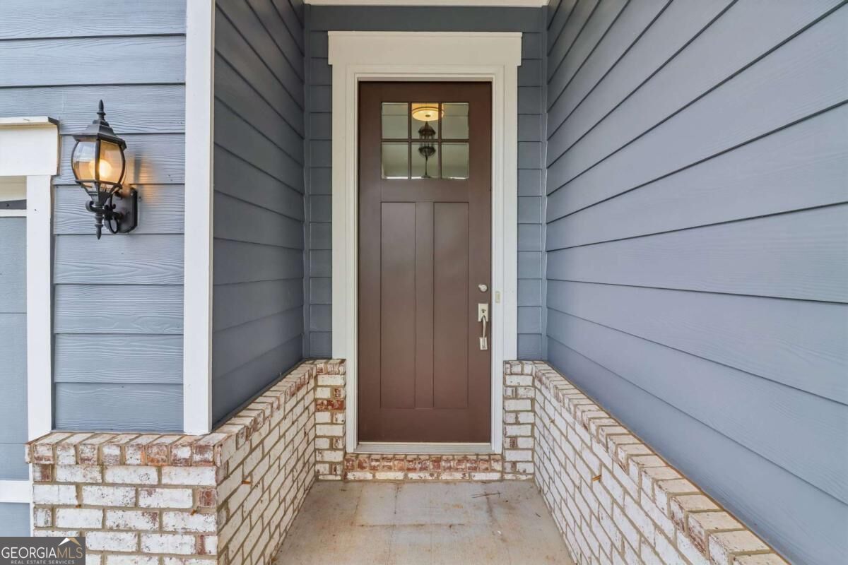 580 Avondale Hills Drive Property Photo 5
