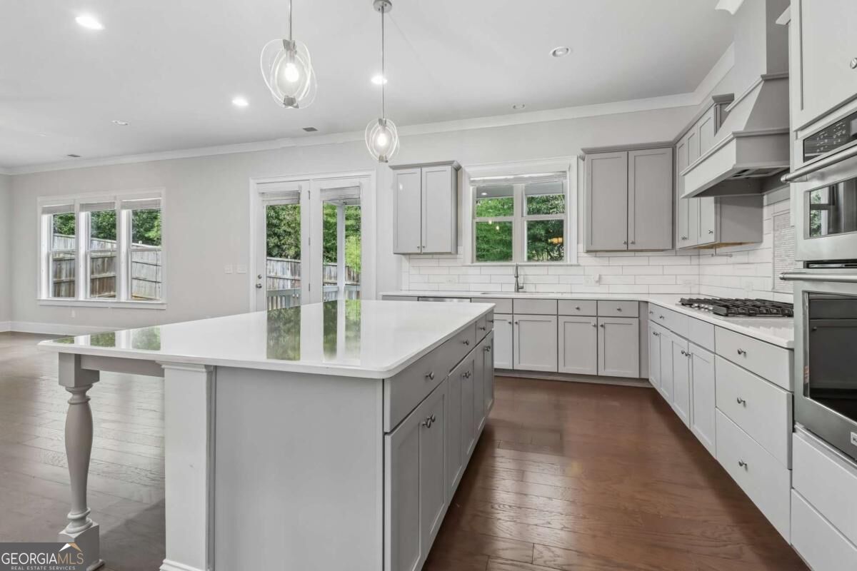 580 Avondale Hills Drive Property Photo 15