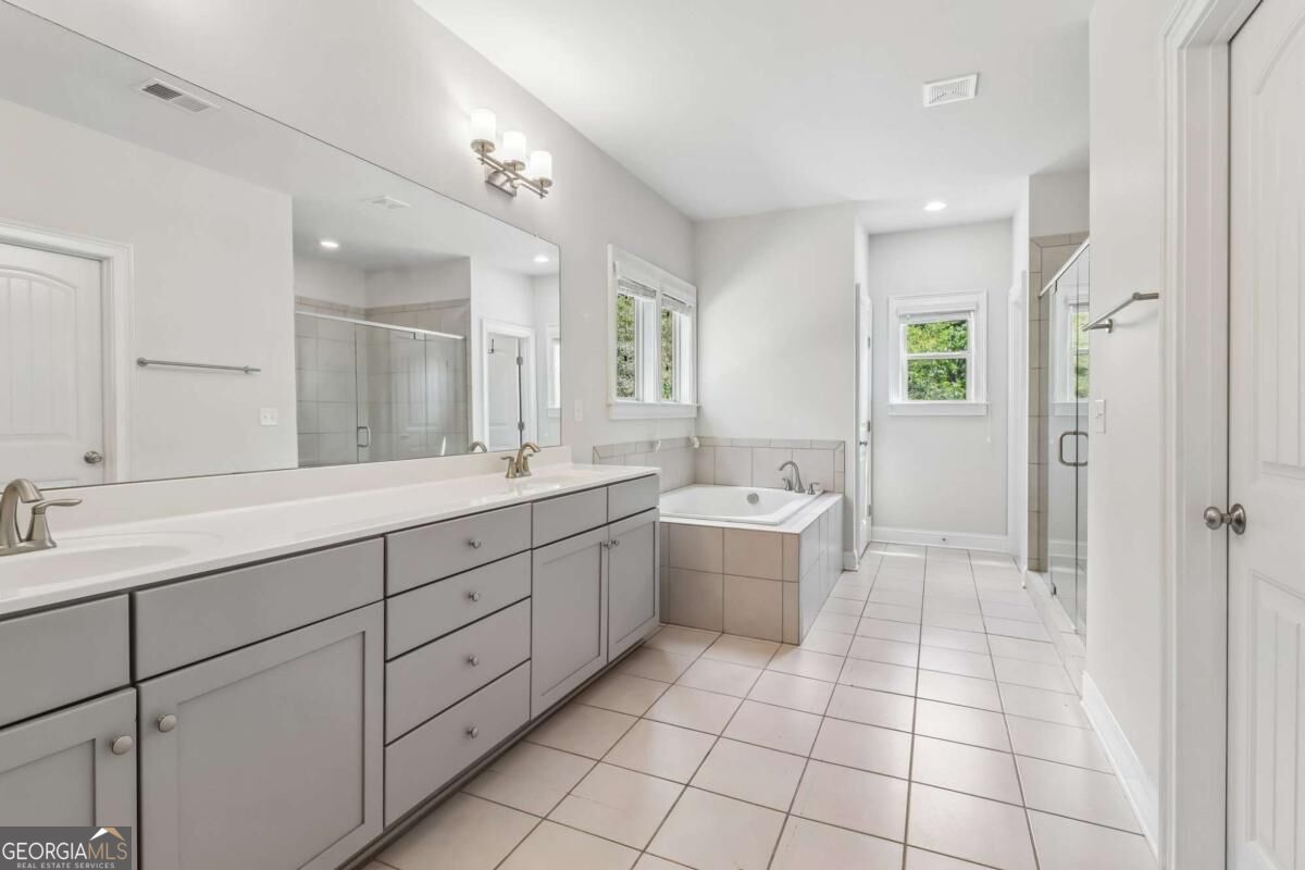 580 Avondale Hills Drive Property Photo 28