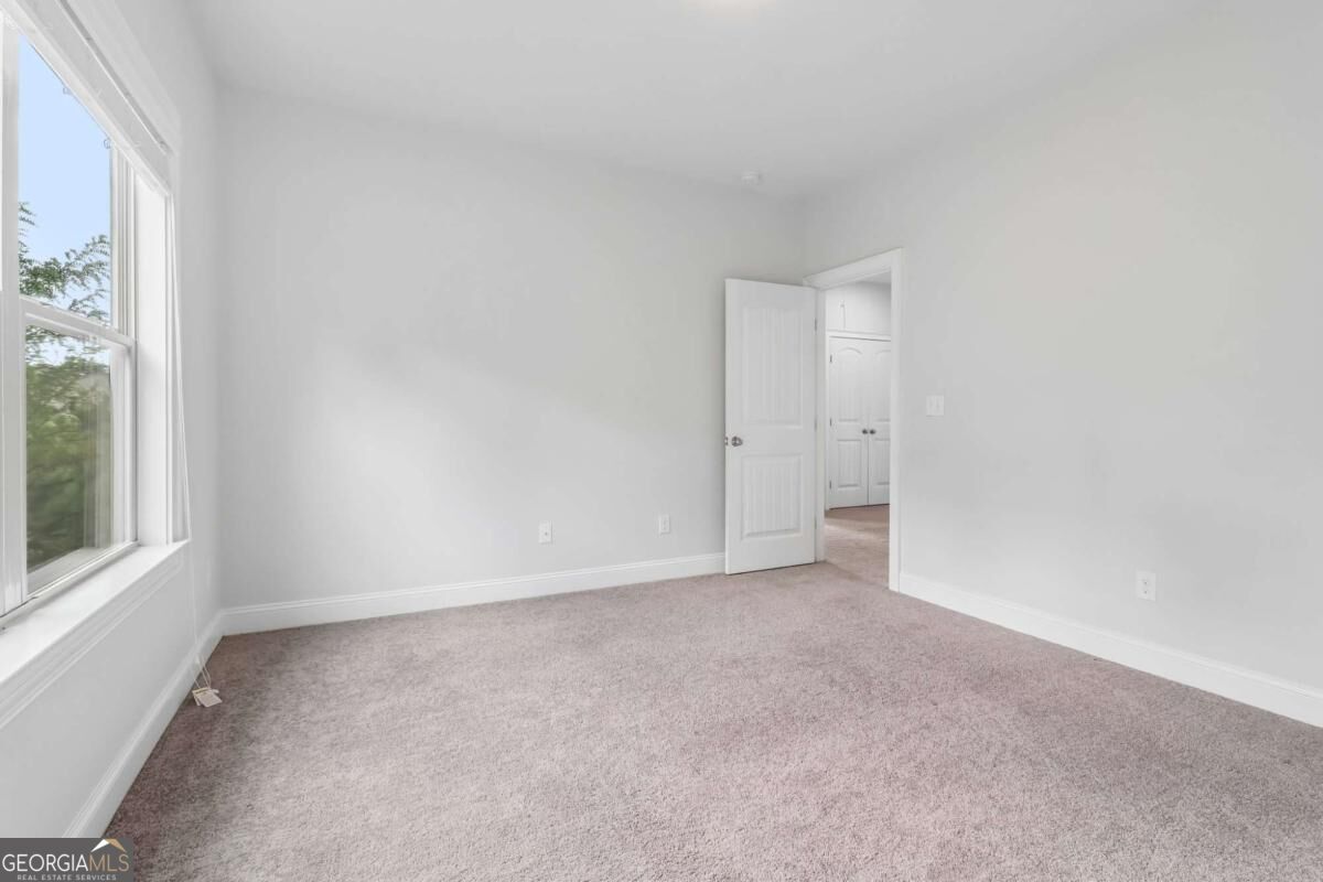 580 Avondale Hills Drive Property Photo 37