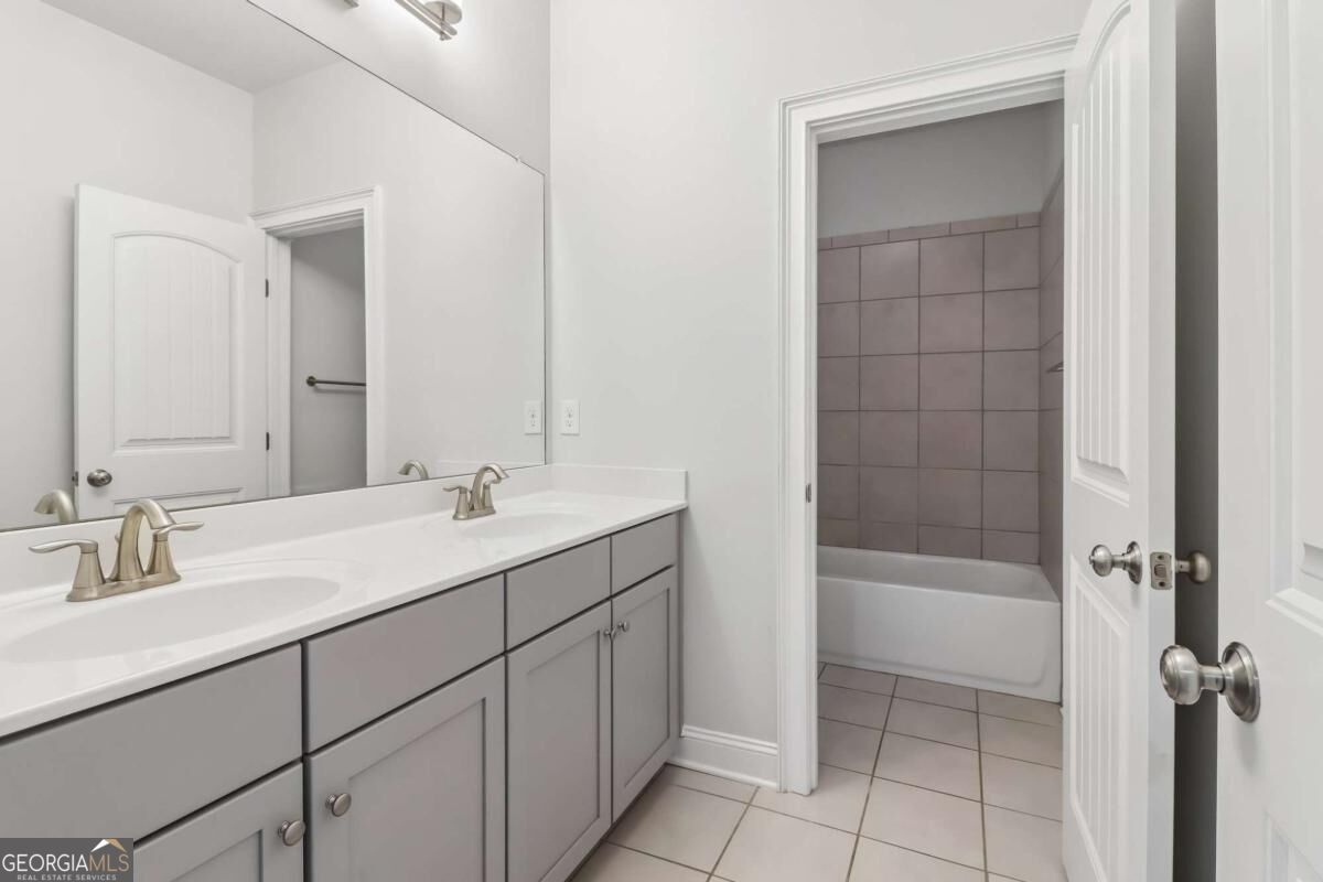 580 Avondale Hills Drive Property Photo 39