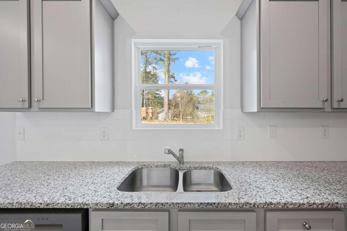 1441 Stephens View Drive Property Photo 13