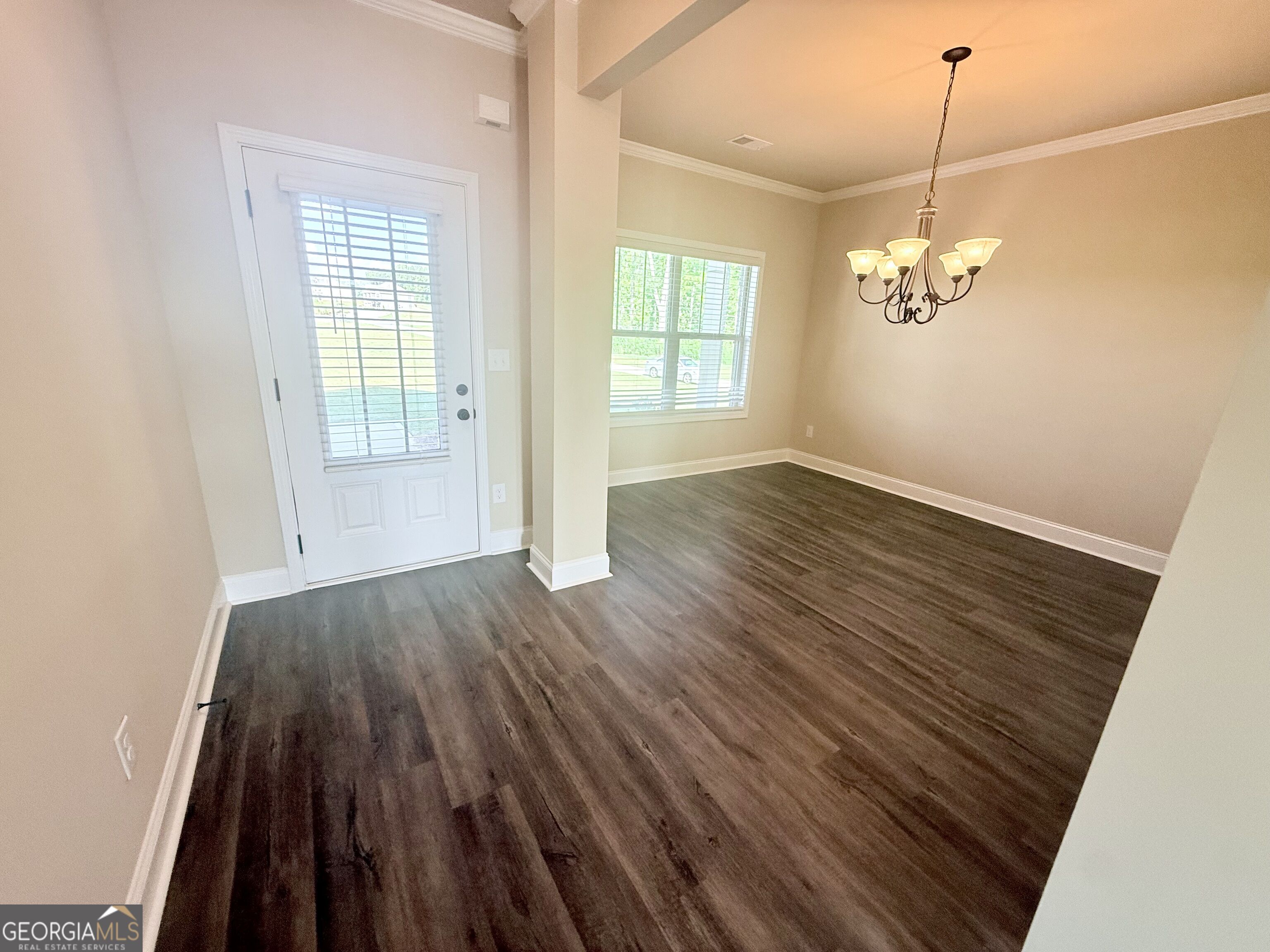 145 Hounds Way Property Photo 3