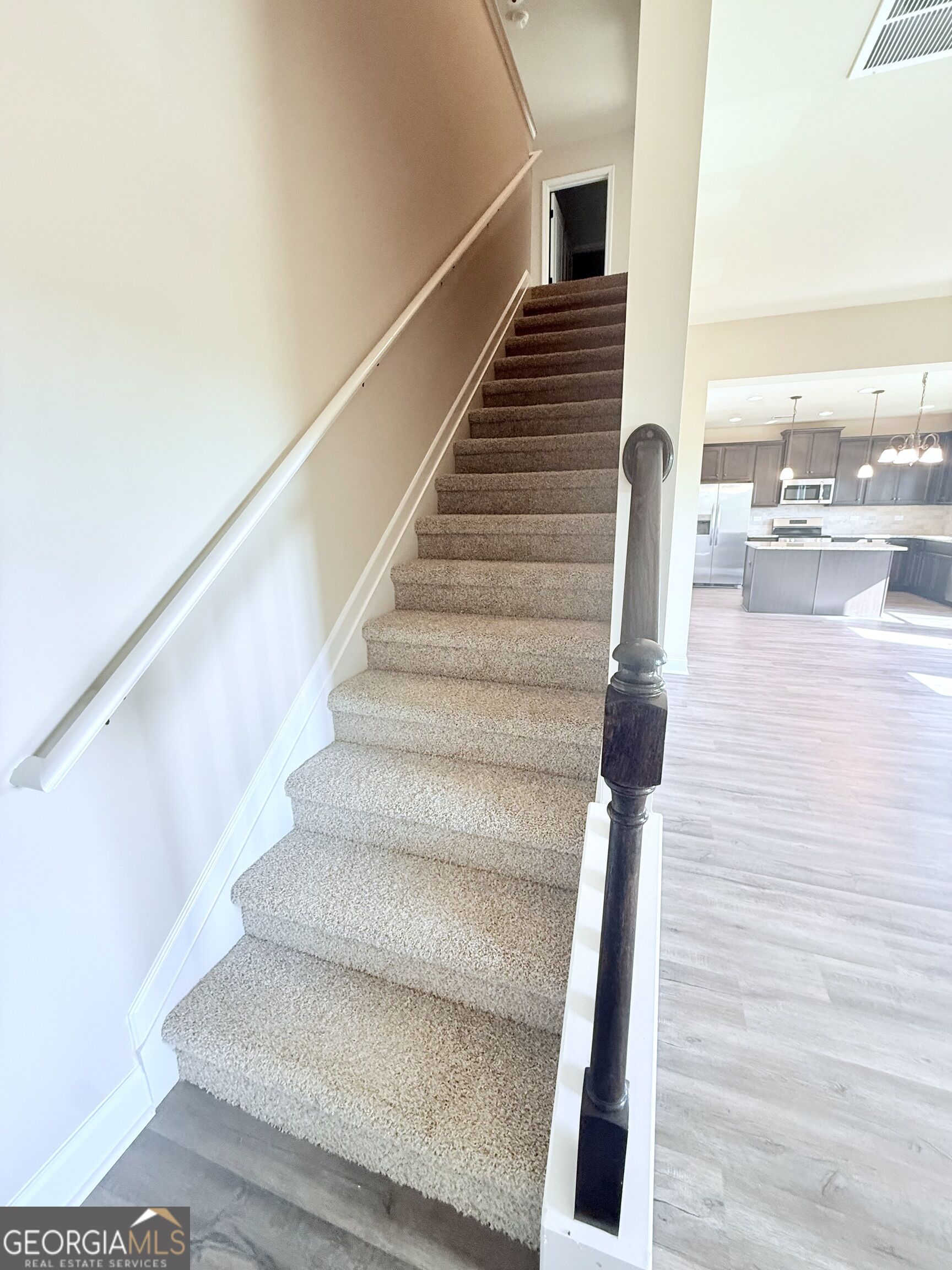 145 Hounds Way Property Photo 10