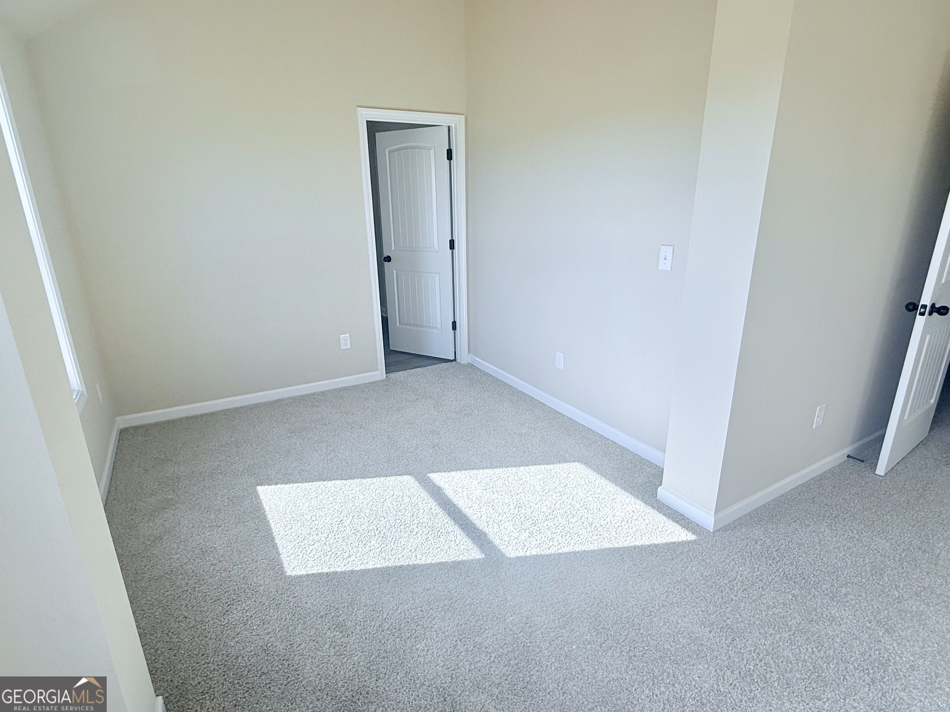 145 Hounds Way Property Photo 12