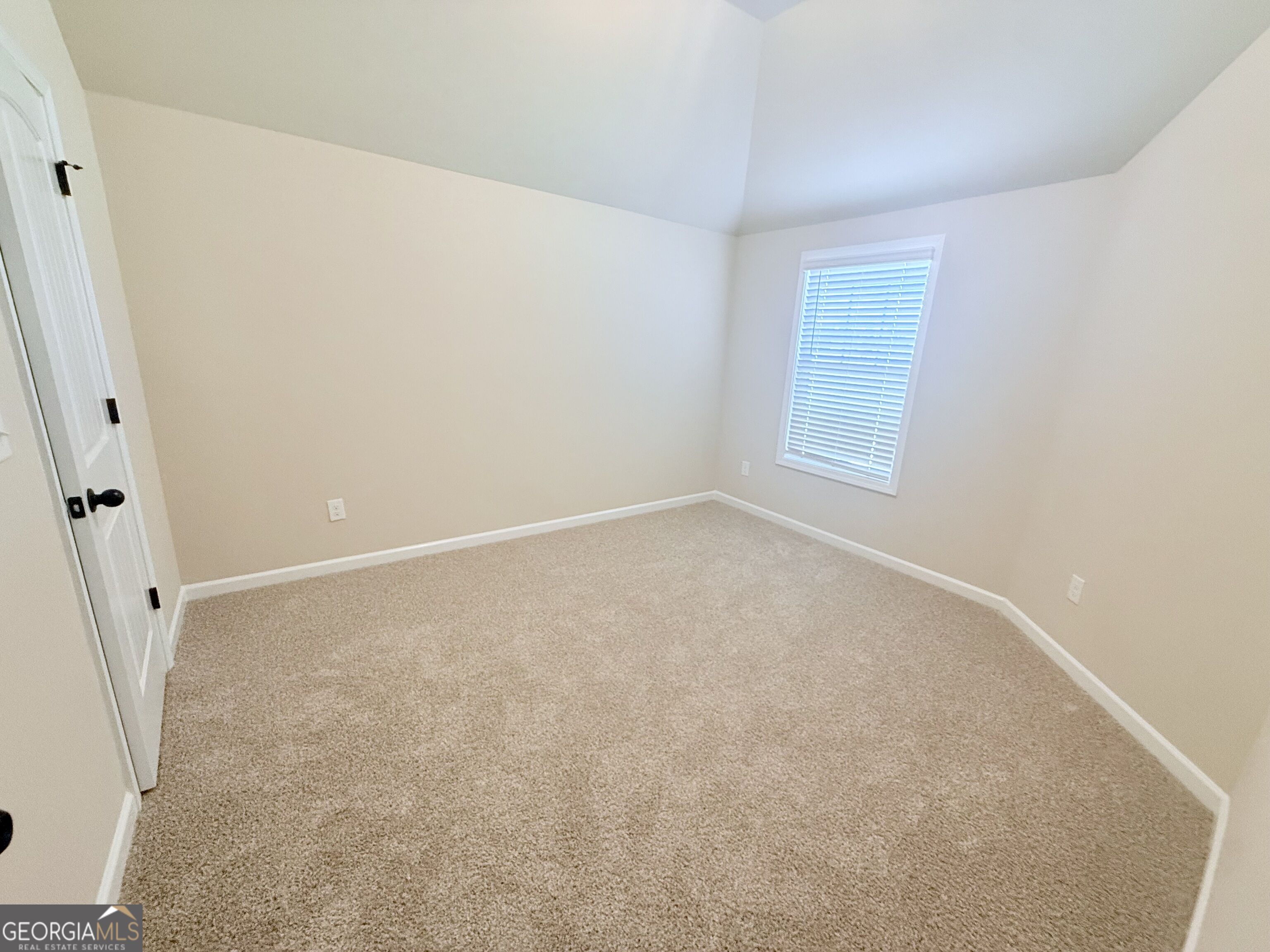 145 Hounds Way Property Photo 14