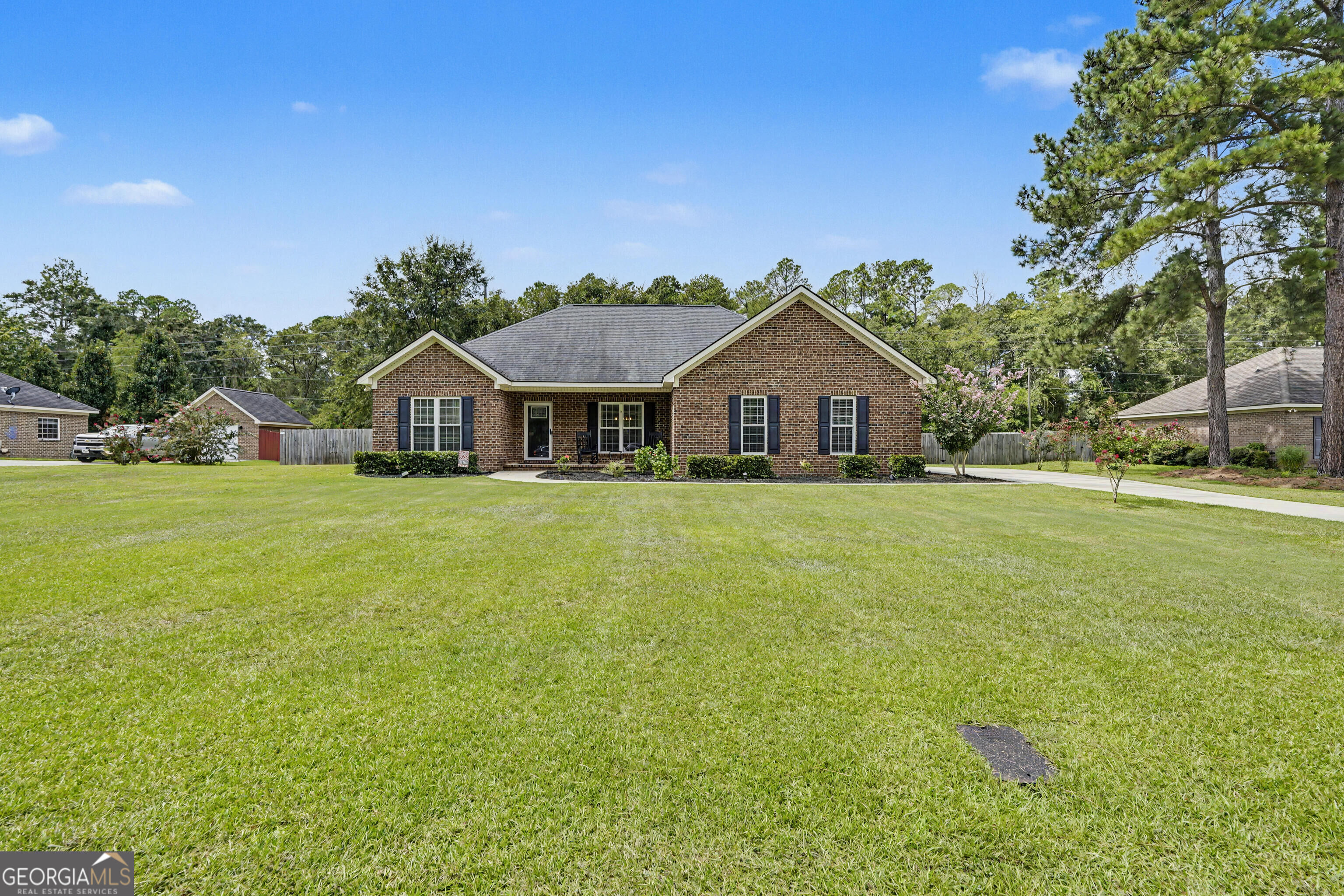 123 Sweet Briar Trail