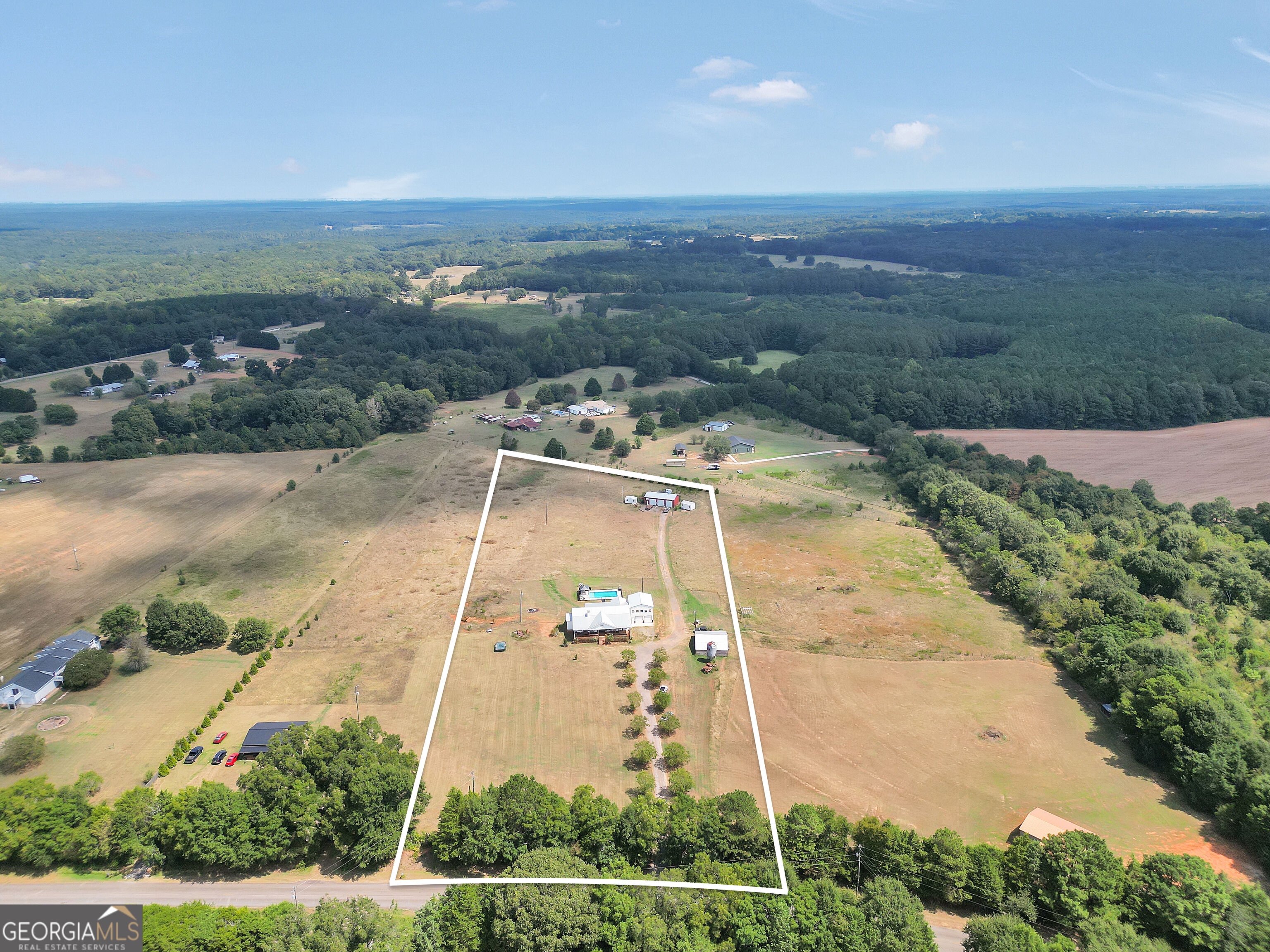 3300 Calvin Road Property Photo 6