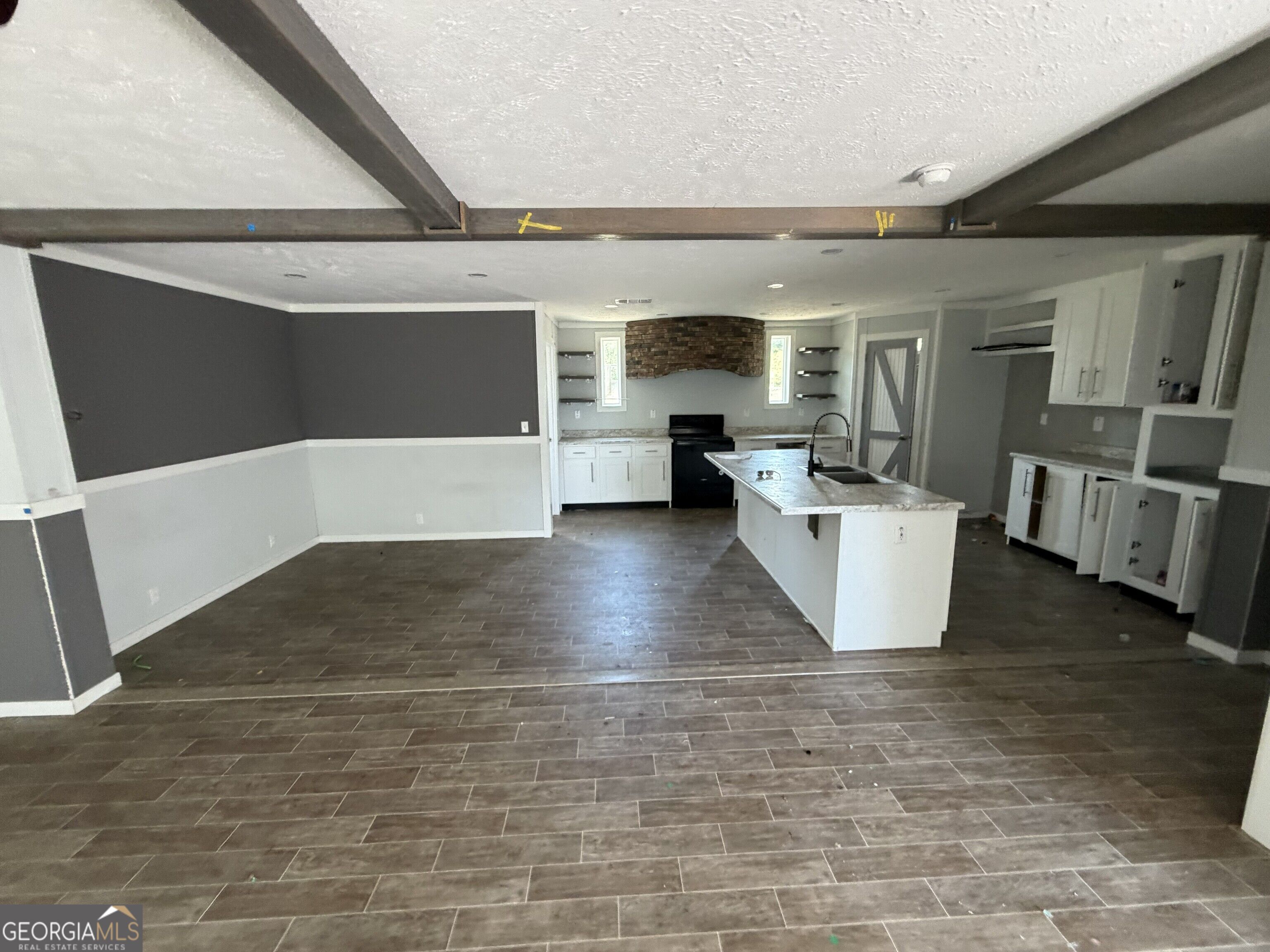 2883 Carl Sutton Road Property Photo 4