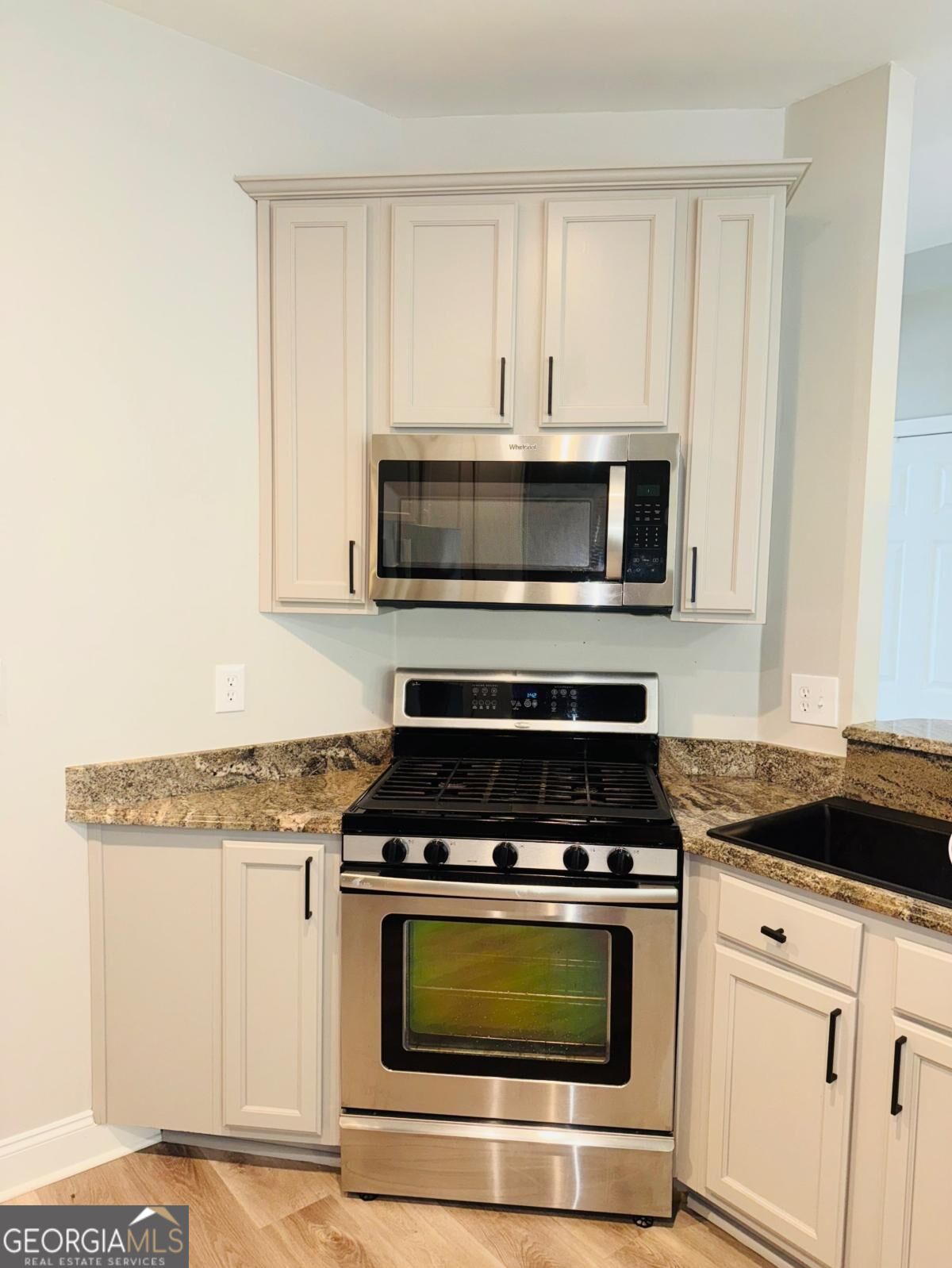 2887 Montview Drive Sw Property Photo 9