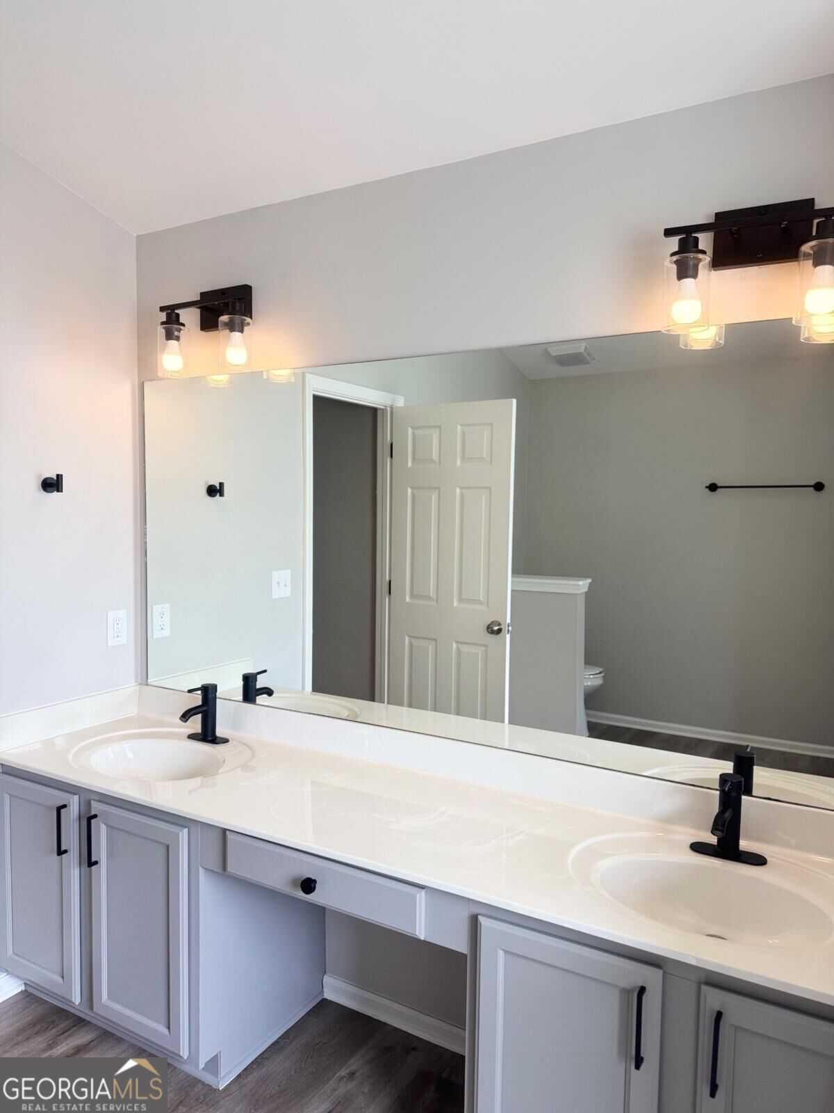 2887 Montview Drive Sw Property Photo 18